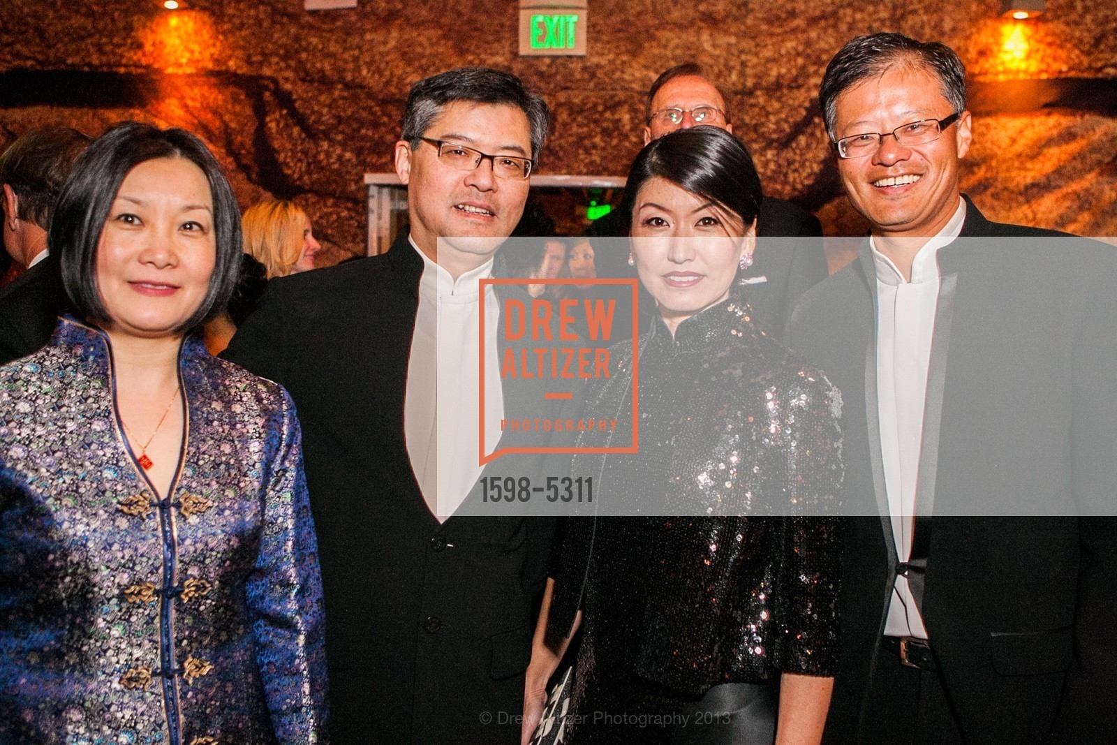 Jennifer Chen, Jay Xu, Akiko Yamazaki, Jerry Yang, Opening Night Gala for the TERRACOTTA EXHIBITION, US, February 19th, 2013, Photo #1598-5311 Jennifer Chen, Jay Xu, Akiko Yamazaki, Jerry Yang, Photo #1598-5311