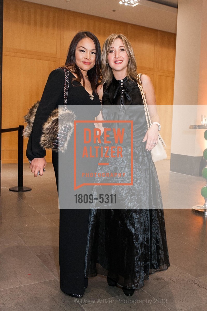 Wassana Korkhieola, Sabina Girsh, Opening Night Gala for the TERRACOTTA EXHIBITION, US, February 19th, 2013, Photo #1809-5311 Wassana Korkhieola, Sabina Girsh, Photo #1809-5311