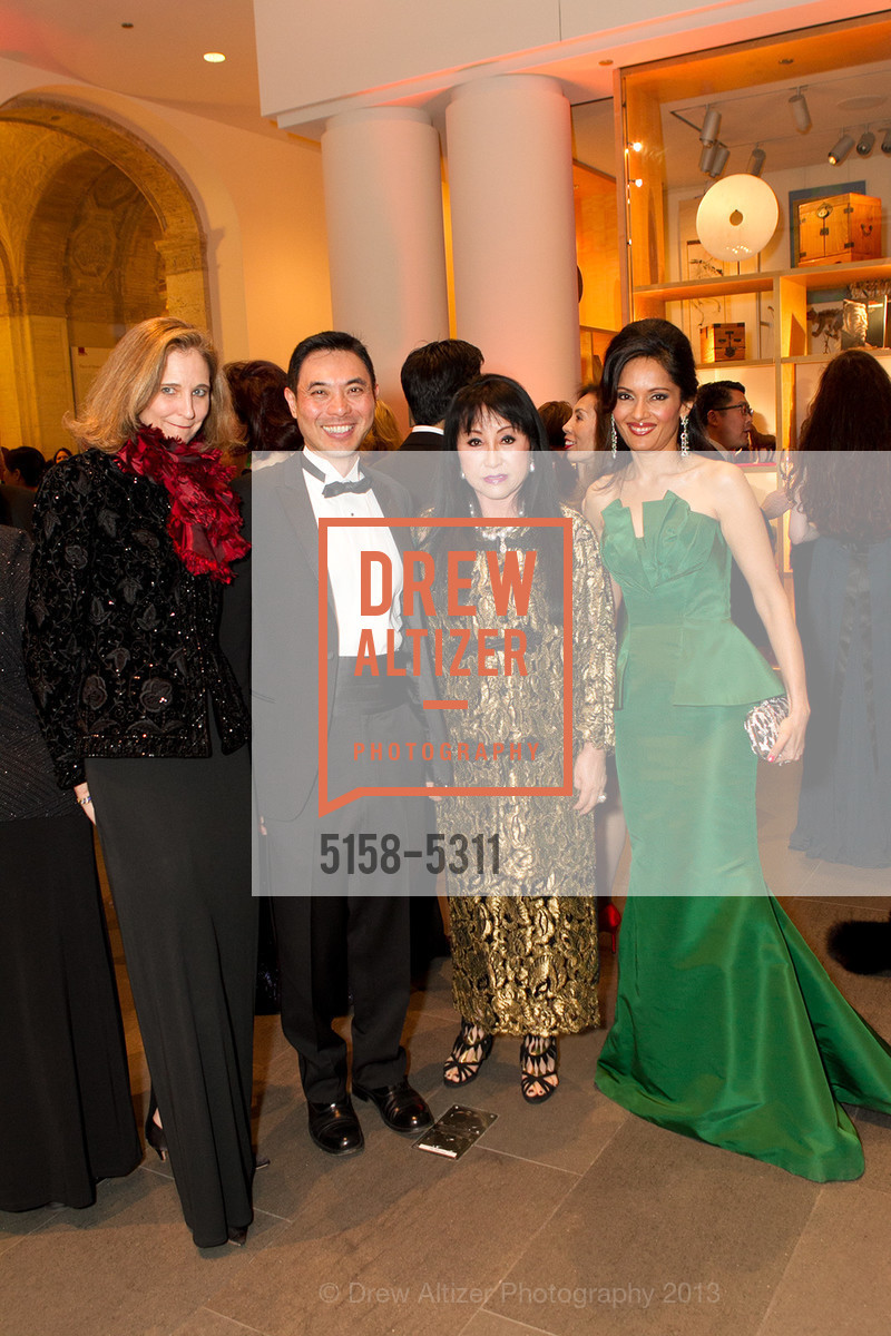Jennifer Biederbeck, Harold Yeo, Suno Kay Osterweis, Komal Shah, Opening Night Gala for the TERRACOTTA EXHIBITION, US, February 19th, 2013, Photo #5158-5311 Jennifer Biederbeck, Harold Yeo, Suno Kay Osterweis, Komal Shah, Photo #5158-5311