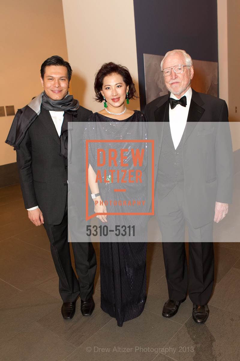 Michael Nugyen, Gorretti Lui, James Hormel, Opening Night Gala for the TERRACOTTA EXHIBITION, US, February 19th, 2013, Photo #5310-5311 Michael Nugyen, Gorretti Lui, James Hormel, Photo #5310-5311