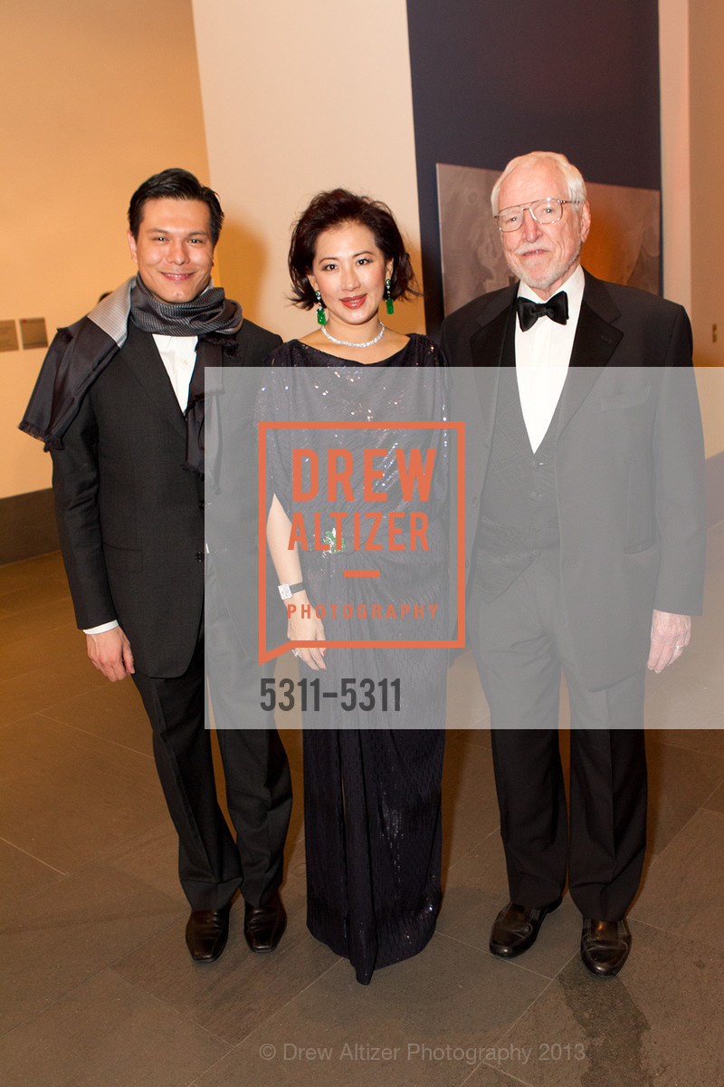 Michael Nugyen, Gorretti Lui, James Hormel, Opening Night Gala for the TERRACOTTA EXHIBITION, US, February 19th, 2013, Photo #5311-5311 Michael Nugyen, Gorretti Lui, James Hormel, Photo #5311-5311