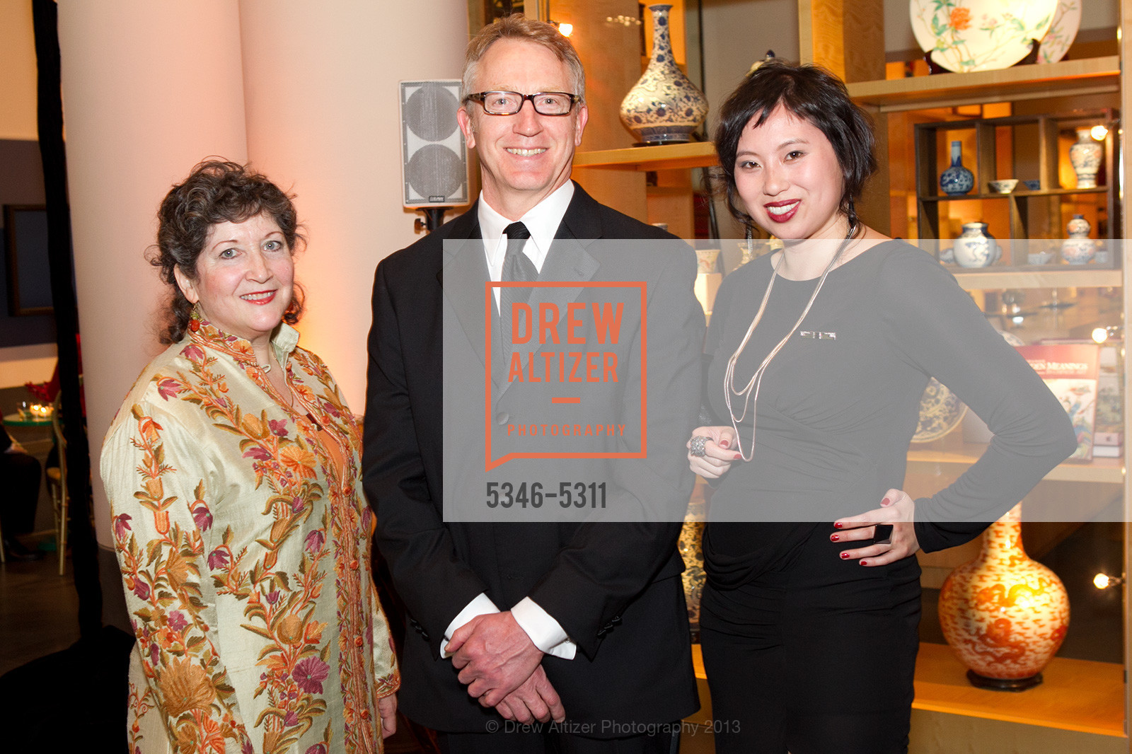 Theresa Nelson, Tim Hallman, Jennifer Yin, Opening Night Gala for the TERRACOTTA EXHIBITION, US, February 19th, 2013, Photo #5346-5311 Theresa Nelson, Tim Hallman, Jennifer Yin, Photo #5346-5311