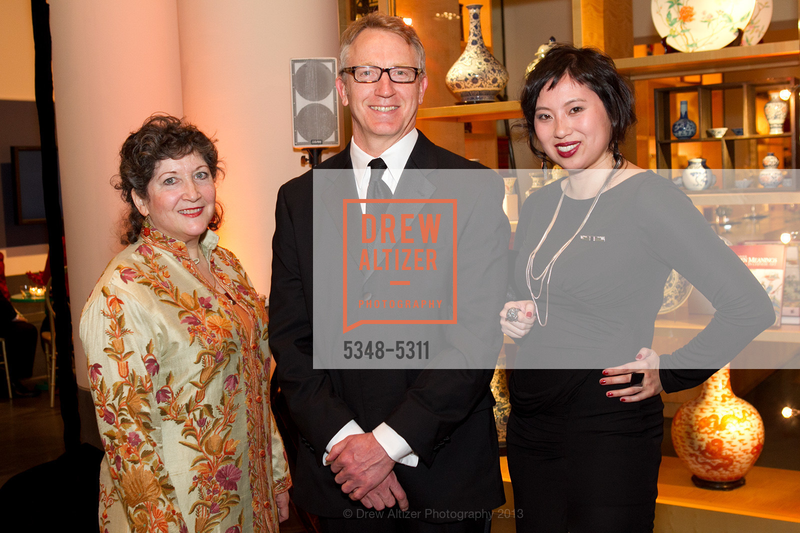 Theresa Nelson, Tim Hallman, Jennifer Yin, Opening Night Gala for the TERRACOTTA EXHIBITION, US, February 19th, 2013, Photo #5348-5311 Theresa Nelson, Tim Hallman, Jennifer Yin, Photo #5348-5311