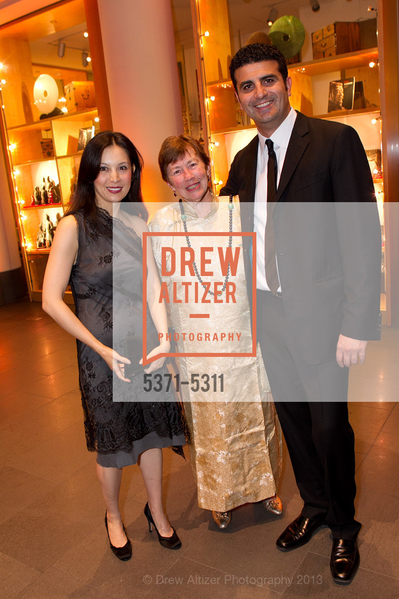 Kyra Miller, Betty Alberts, Ahmad El-Vardary, Opening Night Gala for the TERRACOTTA EXHIBITION, US, February 19th, 2013, Photo #5371-5311 Kyra Miller, Betty Alberts, Ahmad El-Vardary, Photo #5371-5311