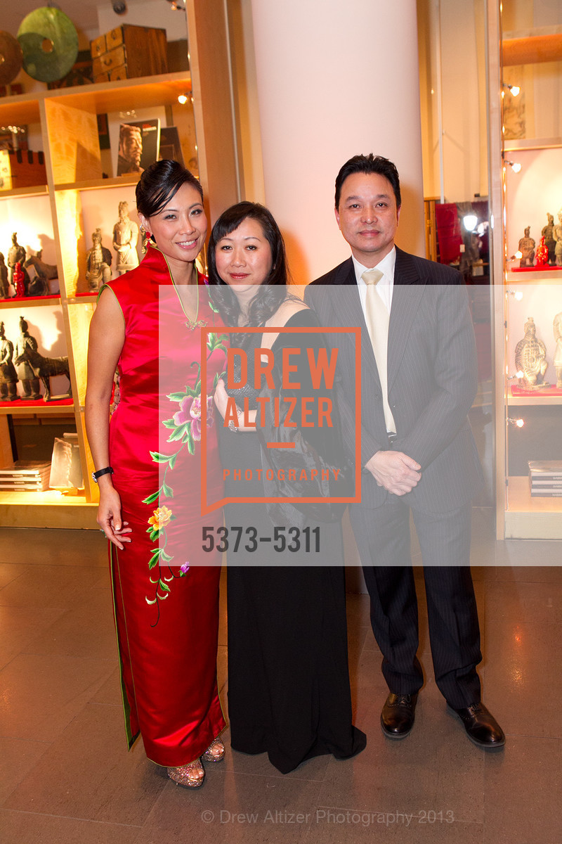 Annie Wong, Judy Yu, Nobo Chiu, Opening Night Gala for the TERRACOTTA EXHIBITION, US, February 19th, 2013, Photo #5373-5311 Annie Wong, Judy Yu, Nobo Chiu, Photo #5373-5311