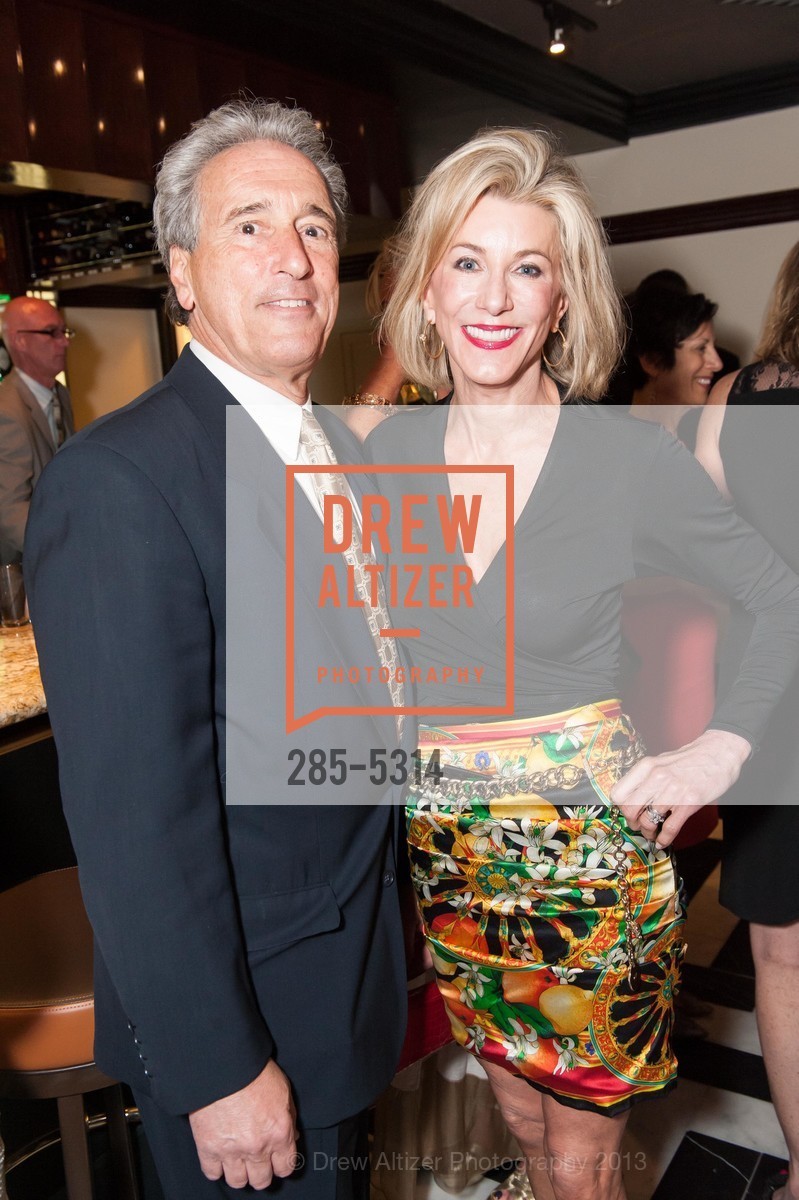 Tony Stracquadanio, Joan Stracquadanio, OSSO STEAKHOUSE Pre-Opening Party, US, May 1st, 2013, Photo #285-5314 Tony Stracquadanio, Joan Stracquadanio, Photo #285-5314