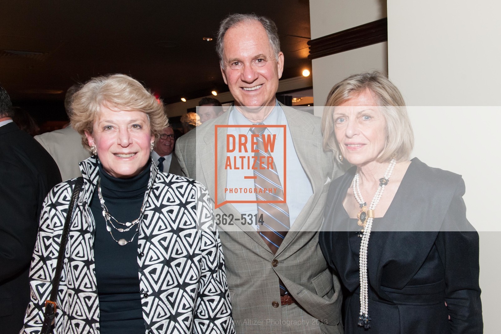 Betsy England, Ken Paige, Dorothy Paige, Photo #362-5314