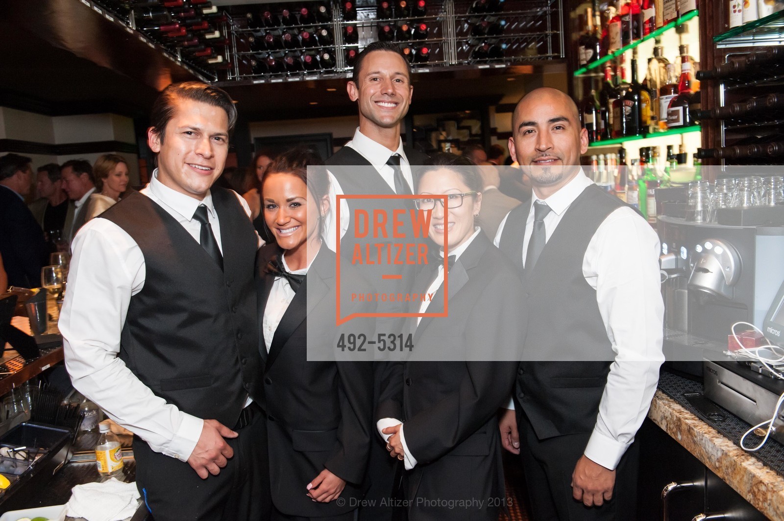 Osso Bartenders, Photo #492-5314