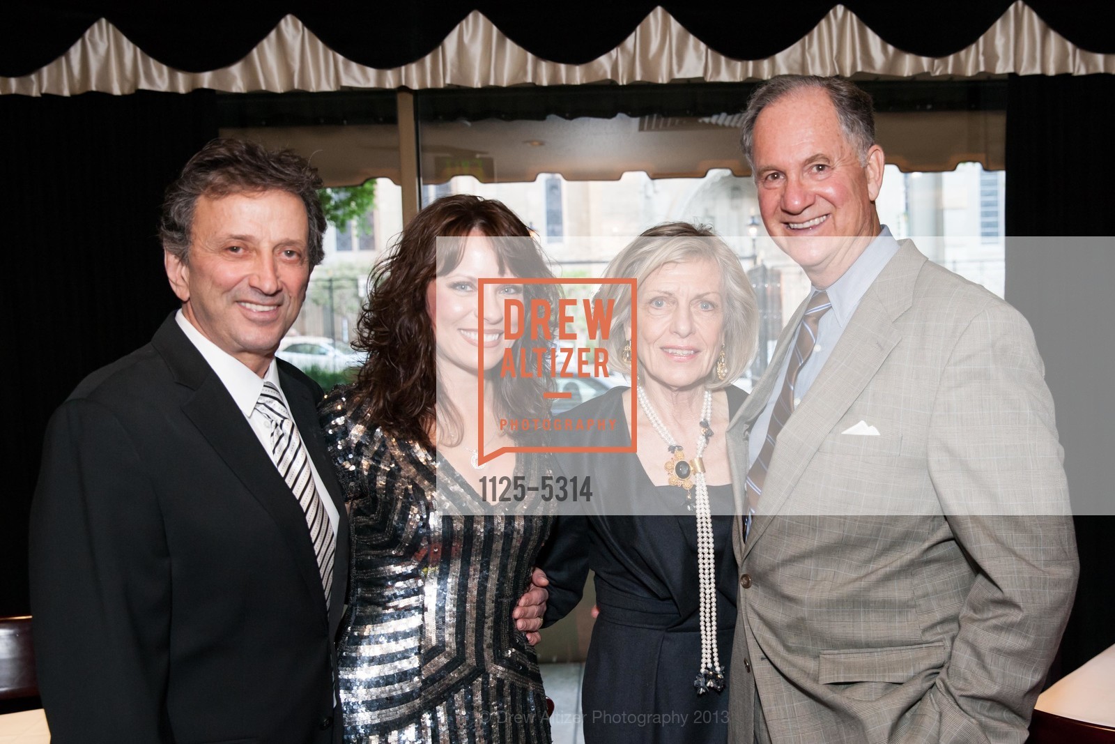 Jerry Dal Bozzo, Jennifer Dal Bozzo, Dorothy Paige, Ken Paige, OSSO STEAKHOUSE Pre-Opening Party, US, May 1st, 2013, Photo #1125-5314 Jerry Dal Bozzo, Jennifer Dal Bozzo, Dorothy Paige, Ken Paige, Photo #1125-5314