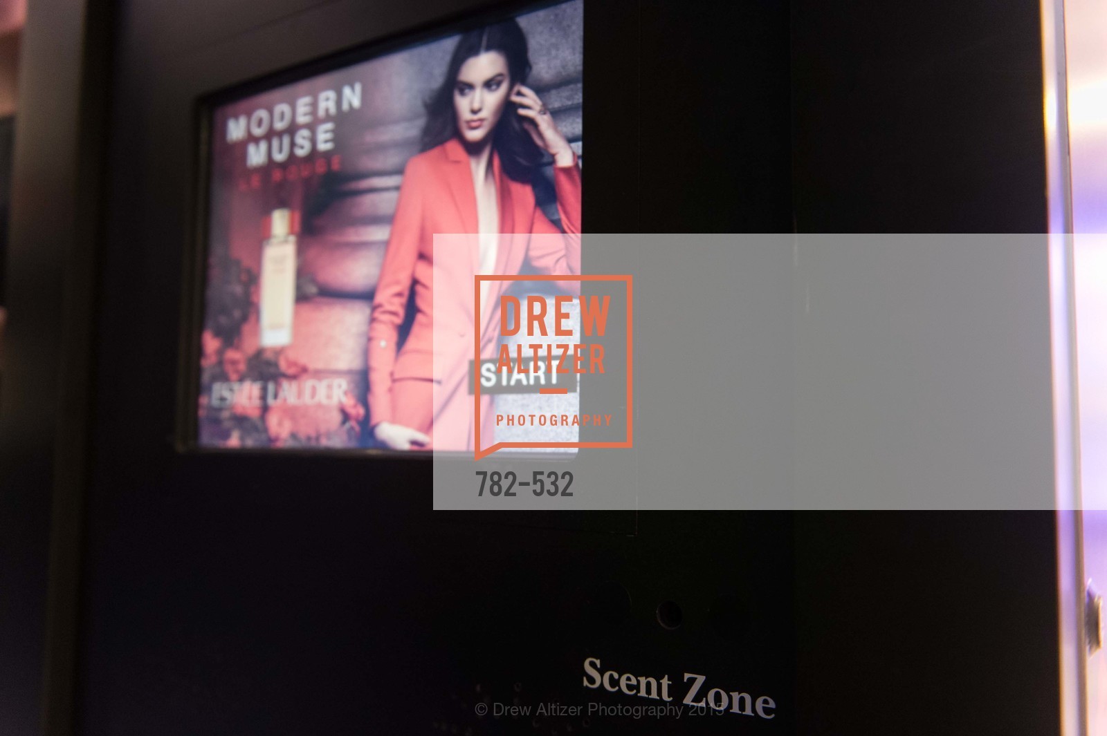 Atmosphere, Modern Muse Le Rouge Fragrance Launch, November 14th, 2015, Photo,Drew Altizer, Drew Altizer Photography, full-service agency, private events, San Francisco photographer, photographer california