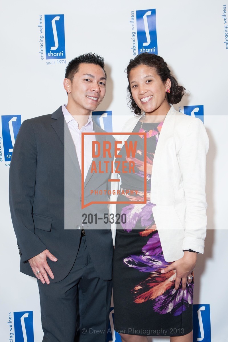 Benjamin Leong, Sara Kunitake, Compassion is UNIVERSAL SHANTI 39th Annual Benefit, US, October 9th, 2013, Photo #201-5320 Benjamin Leong, Sara Kunitake, Photo #201-5320