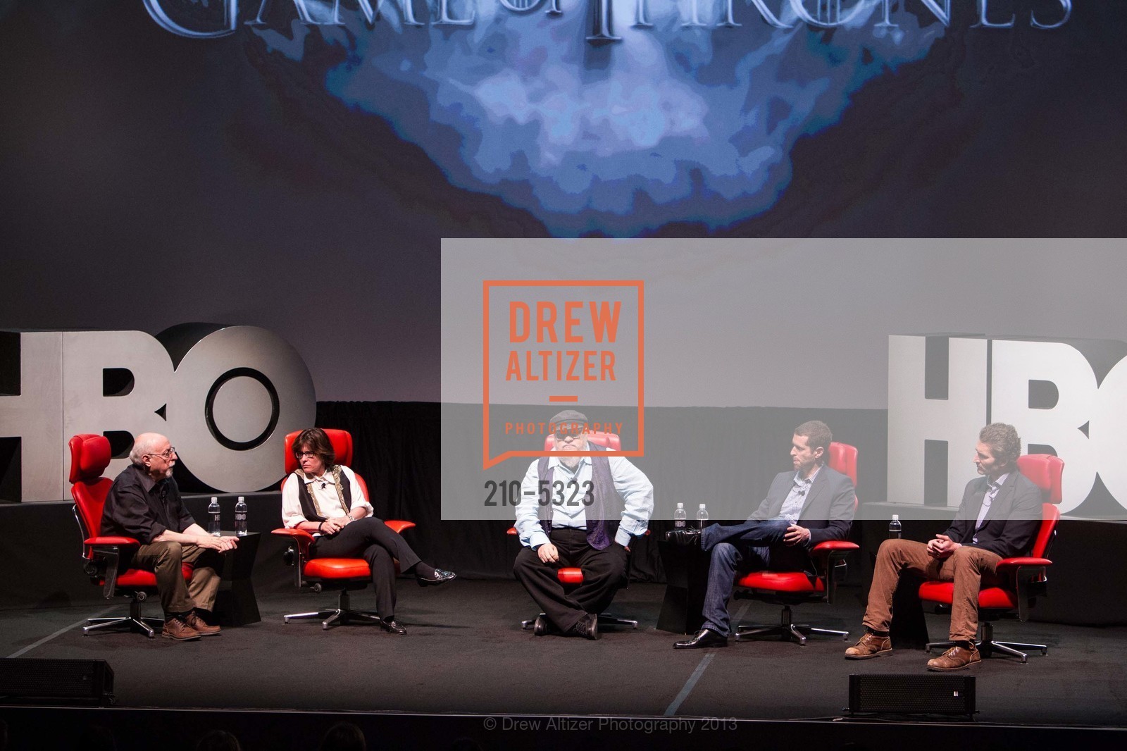 Walt Mossberg, Kara Swisher, George R.R. Martin, D.B. Weiss, David Benioff, GAME OF THRONES For SFWire, US, March 20th, 2013, Photo #210-5323 Walt Mossberg, Kara Swisher, George R.R. Martin, D.B. Weiss, David Benioff, Photo #210-5323
