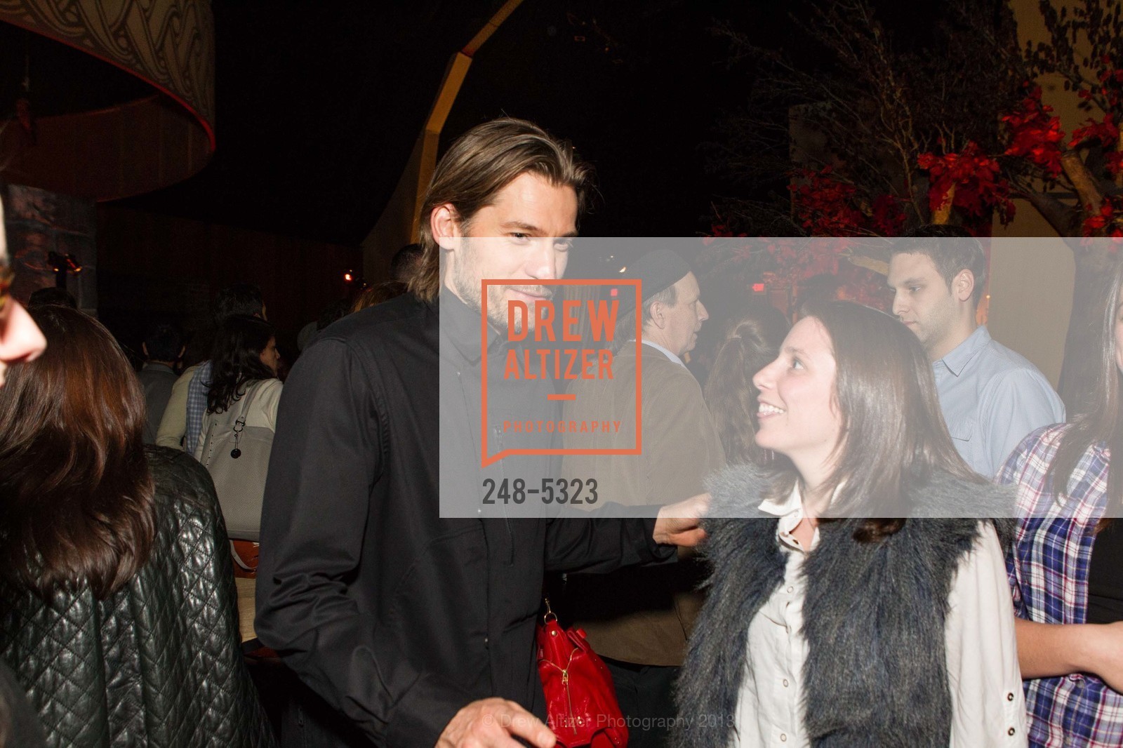Nikolaj Coster-Waldau, GAME OF THRONES For SFWire, US, March 20th, 2013, Photo #248-5323 Nikolaj Coster-Waldau, Photo #248-5323