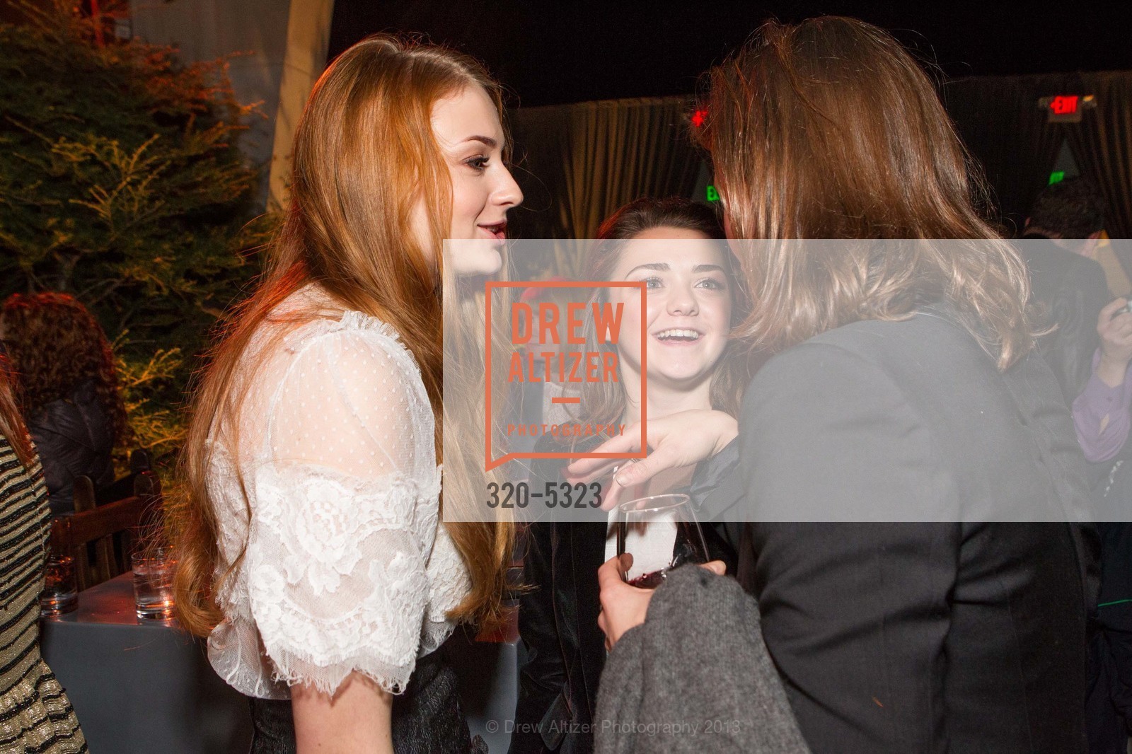 Sophie Turner, Maisie Williams, GAME OF THRONES For SFWire, US, March 20th, 2013, Photo #320-5323 Sophie Turner, Maisie Williams, Photo #320-5323