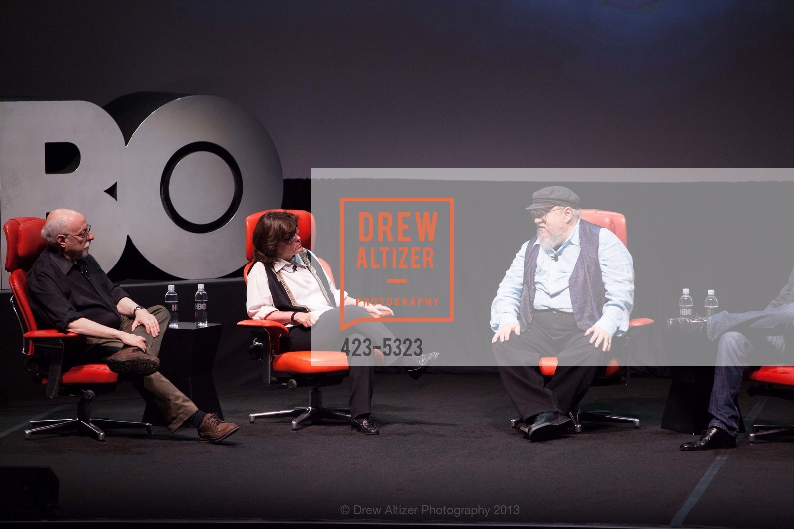 Walt Mossberg, Kara Swisher, George R.R. Martin, Photo #423-5323