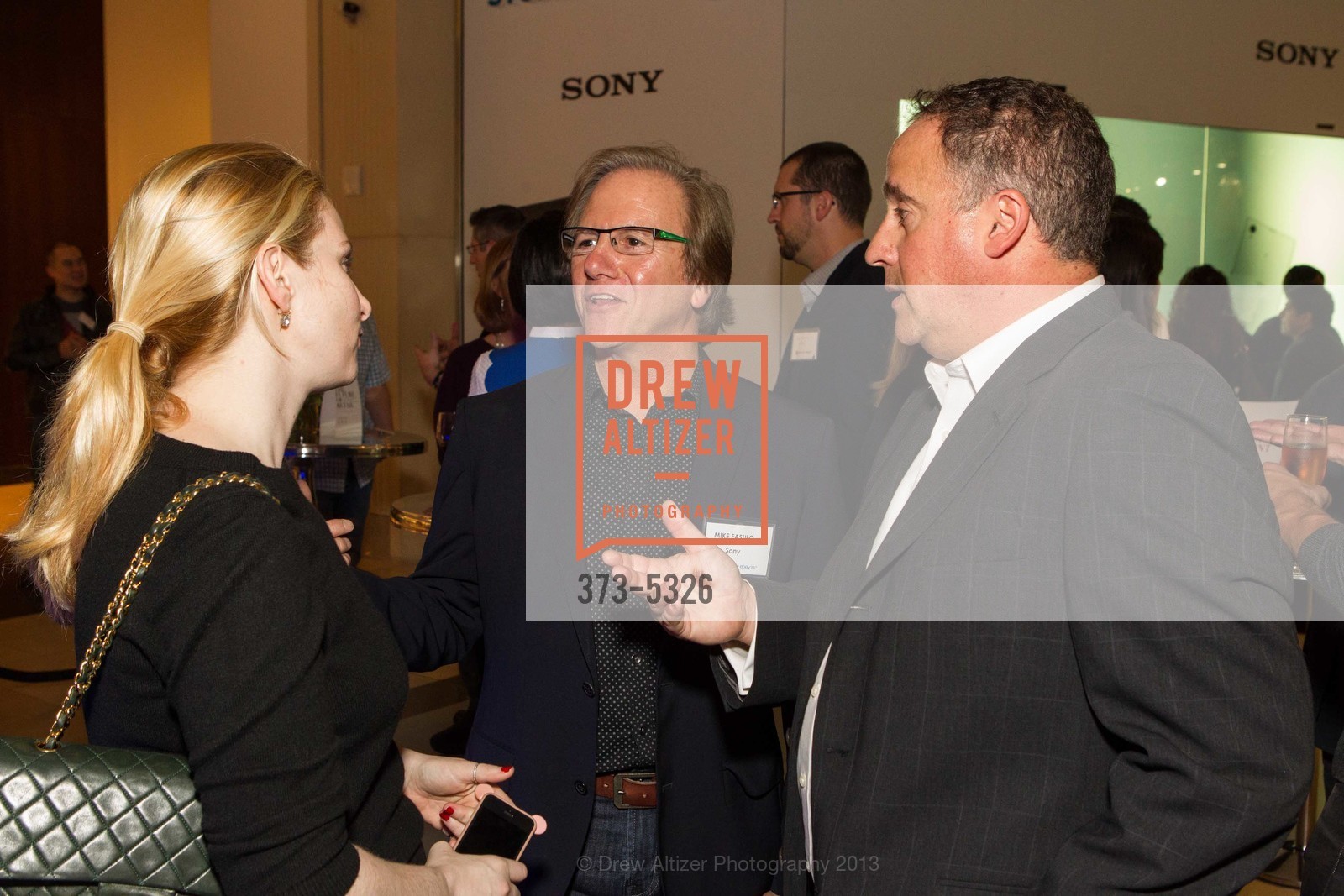 Amanda Miller, MIke Fasulo, Damon Mintzer, WESTFIELD LABS + eBAY INC. Unveil Digital Storefront with Sony, TOMS and Rebecca Minkoff, US, November 20th, 2013, Photo #373-5326 Amanda Miller, MIke Fasulo, Damon Mintzer, Photo #373-5326