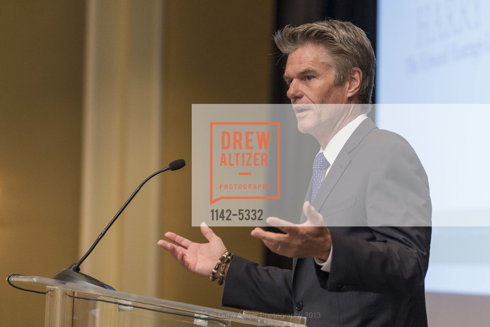Harry Hamlin, A.C.T. Conservatory Awards Luncheon, US, October 28th, 2013, Photo #1142-5332 Harry Hamlin, Photo #1142-5332