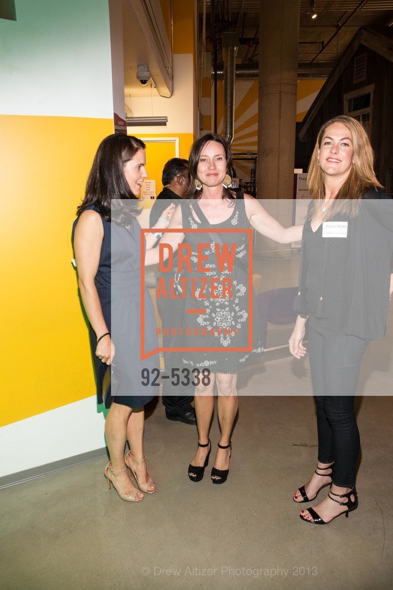 Nancy Rosenthal, Jeanette Price, Alison Martin, Photo #92-5338