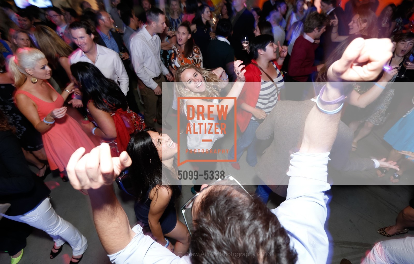 Dance Floor, Photo #5099-5338