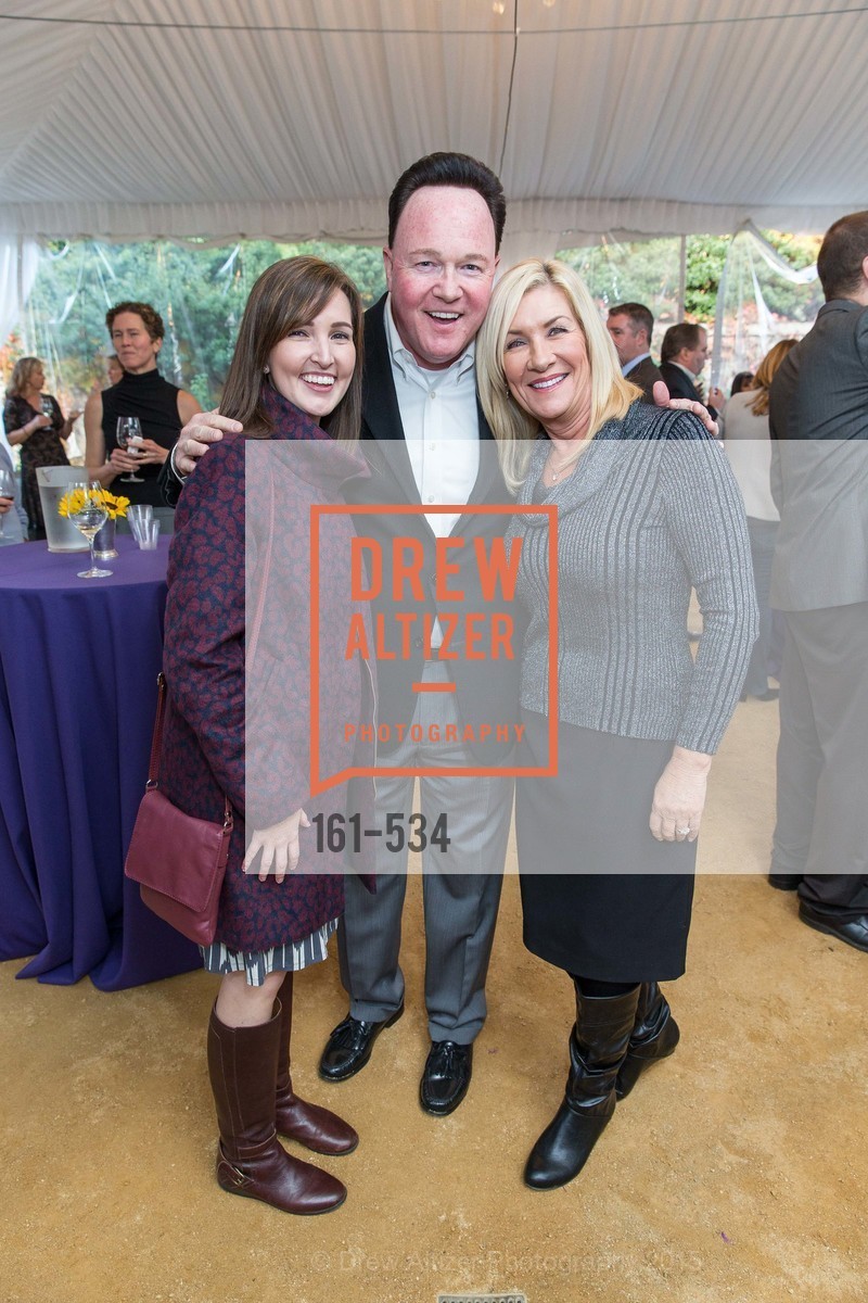 Shannon Coyne, Roger Greene, Lyn Greene, Photo #161-534