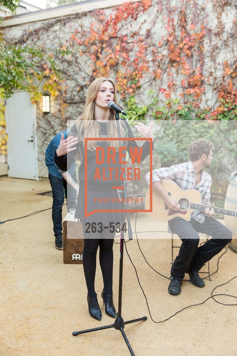 Performance By Em Rossi, Perfecting Pairings - Food, Wine and Stories, Chateau St Jean, Kenwood, November 14th, 2015,Drew Altizer, Drew Altizer Photography, full-service agency, private events, San Francisco photographer, photographer california