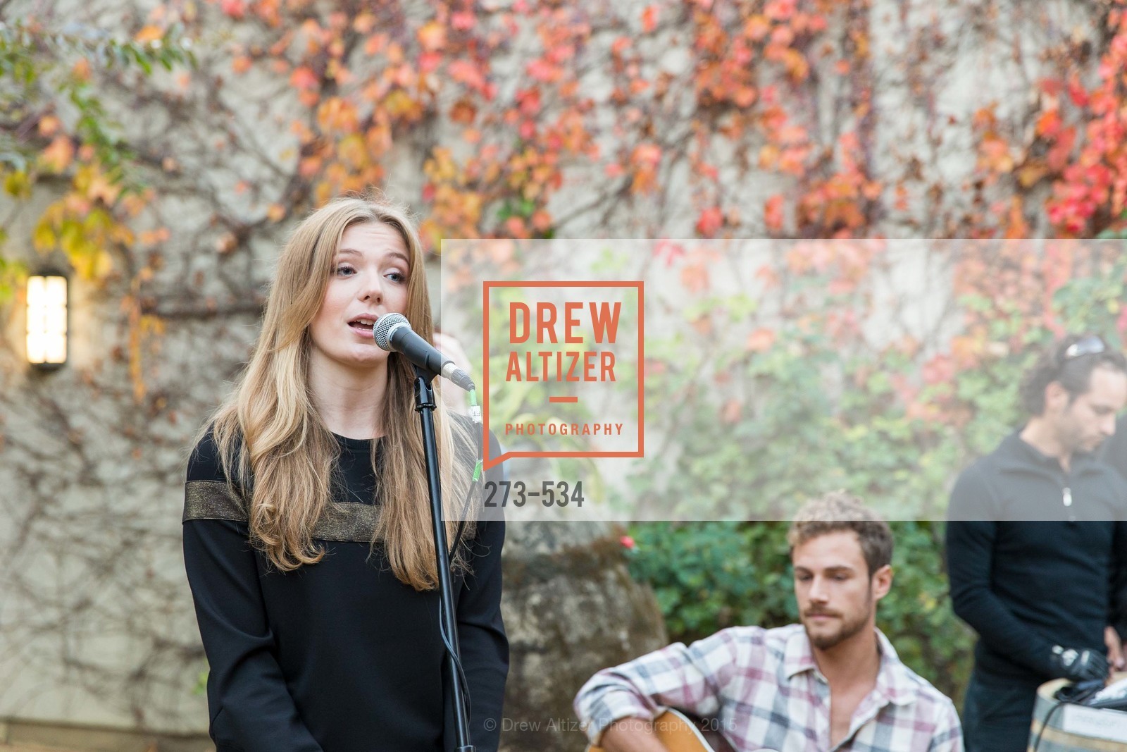 Performance By Em Rossi, Perfecting Pairings - Food, Wine and Stories, Chateau St Jean, Kenwood, November 14th, 2015,Drew Altizer, Drew Altizer Photography, full-service event agency, private events, San Francisco photographer, photographer California
