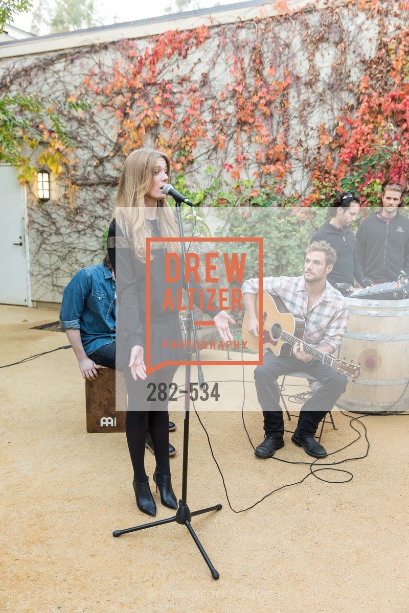 Performance By Em Rossi, Perfecting Pairings - Food, Wine and Stories, Chateau St Jean, Kenwood, November 14th, 2015,Drew Altizer, Drew Altizer Photography, full-service event agency, private events, San Francisco photographer, photographer California