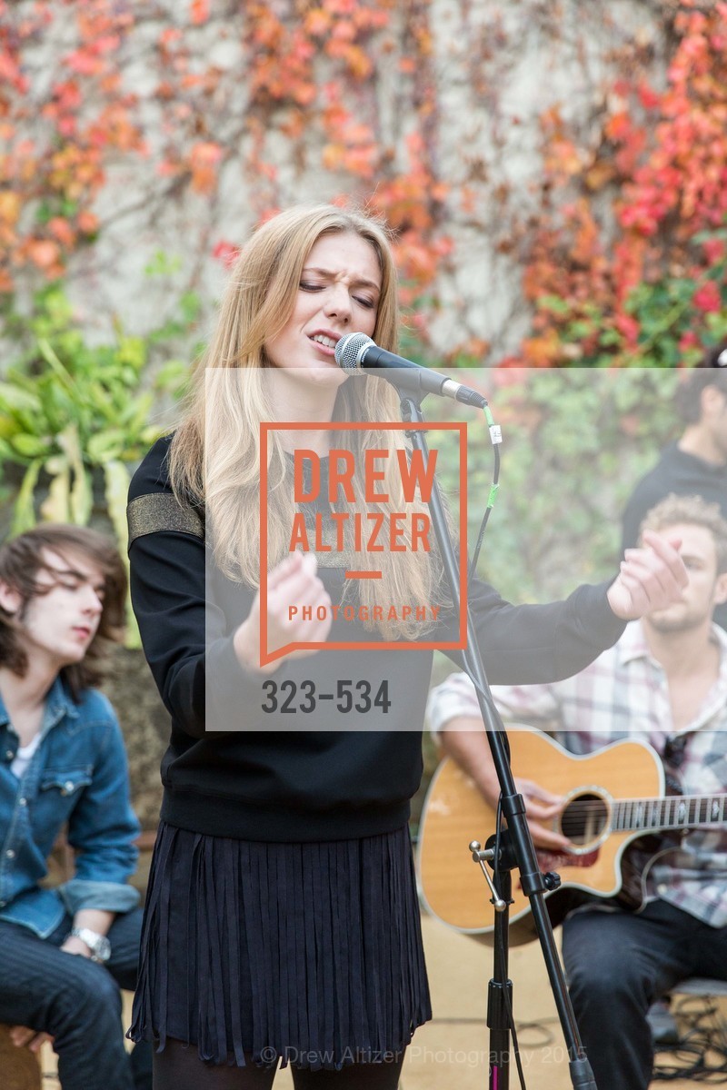 Performance By Em Rossi, Perfecting Pairings - Food, Wine and Stories, Chateau St Jean, Kenwood, November 14th, 2015,Drew Altizer, Drew Altizer Photography, full-service agency, private events, San Francisco photographer, photographer california