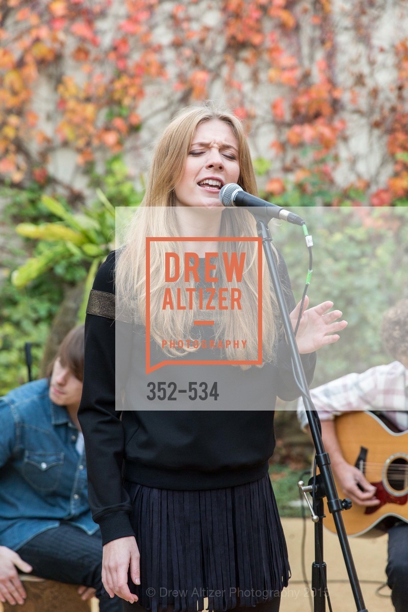 Performance By Em Rossi, Perfecting Pairings - Food, Wine and Stories, Chateau St Jean, Kenwood, November 14th, 2015,Drew Altizer, Drew Altizer Photography, full-service agency, private events, San Francisco photographer, photographer california