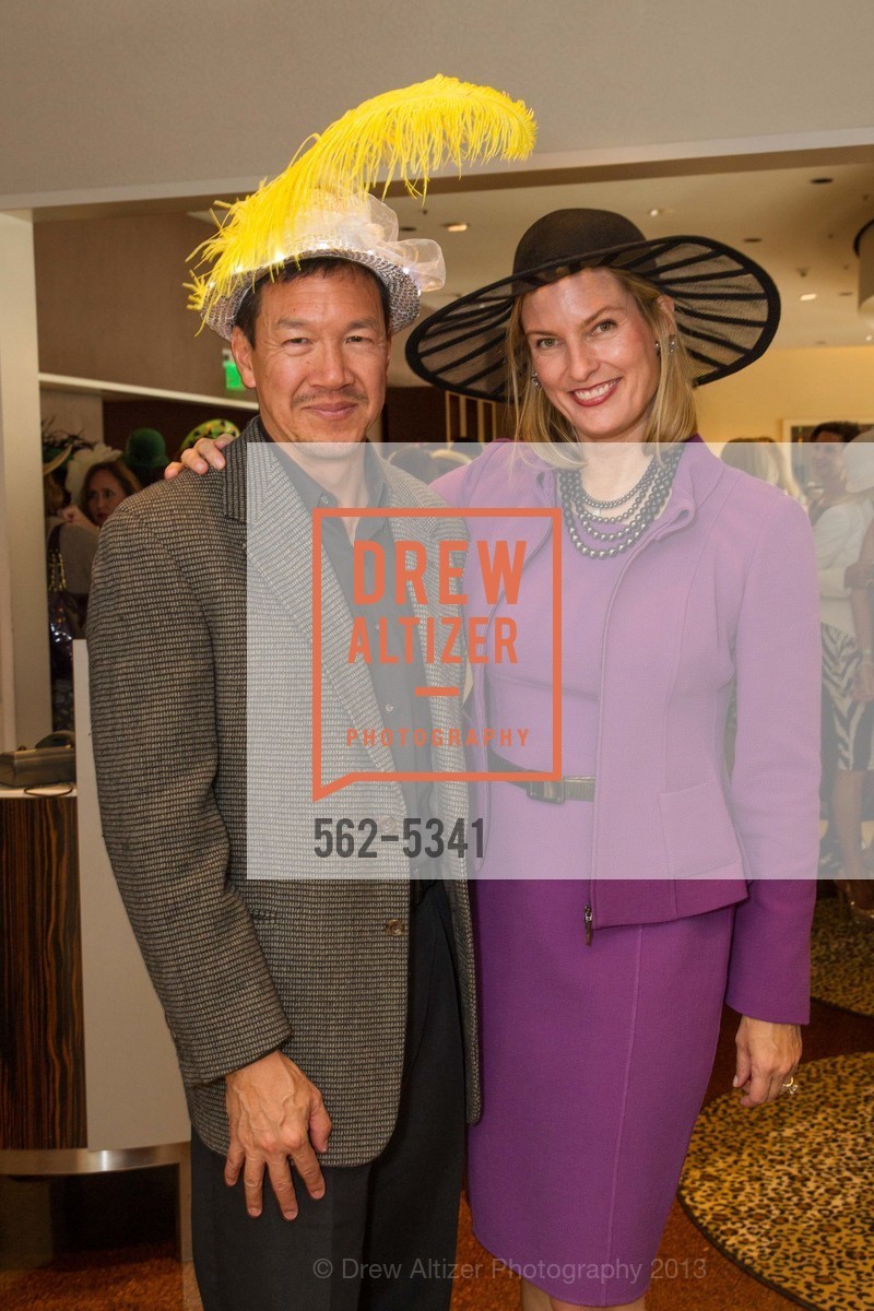 Tim Wu, Mindy Henderson, SAN FRANCISCO ZOO AUXILIARY Birds of a Feather, US, October 9th, 2013, Photo #562-5341 Tim Wu, Mindy Henderson, Photo #562-5341
