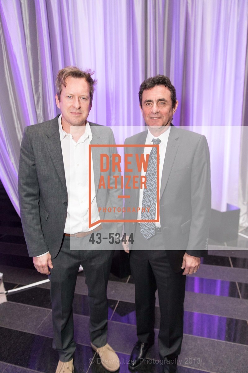 Doug Aitken, Neal Benezra, SFMOMA 2013 Director's Circle Dinner, US, March 20th, 2013, Photo #43-5344 Doug Aitken, Neal Benezra, Photo #43-5344