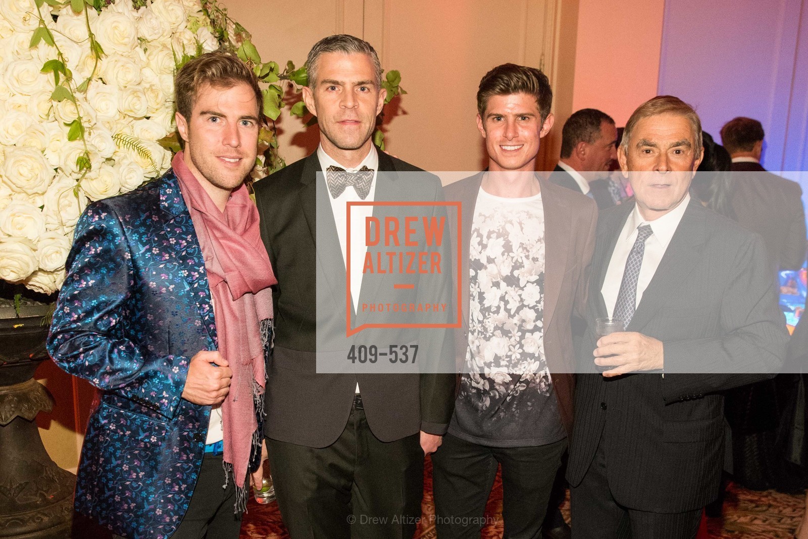 Matthew Kimball, James Rogers, Michael Roderick, John Cello, TOP OF THE MARK'S 75TH Anniversary Party, US, November 7th, 2014, Photo #409-537 Matthew Kimball, James Rogers, Michael Roderick, John Cello, Photo #409-537