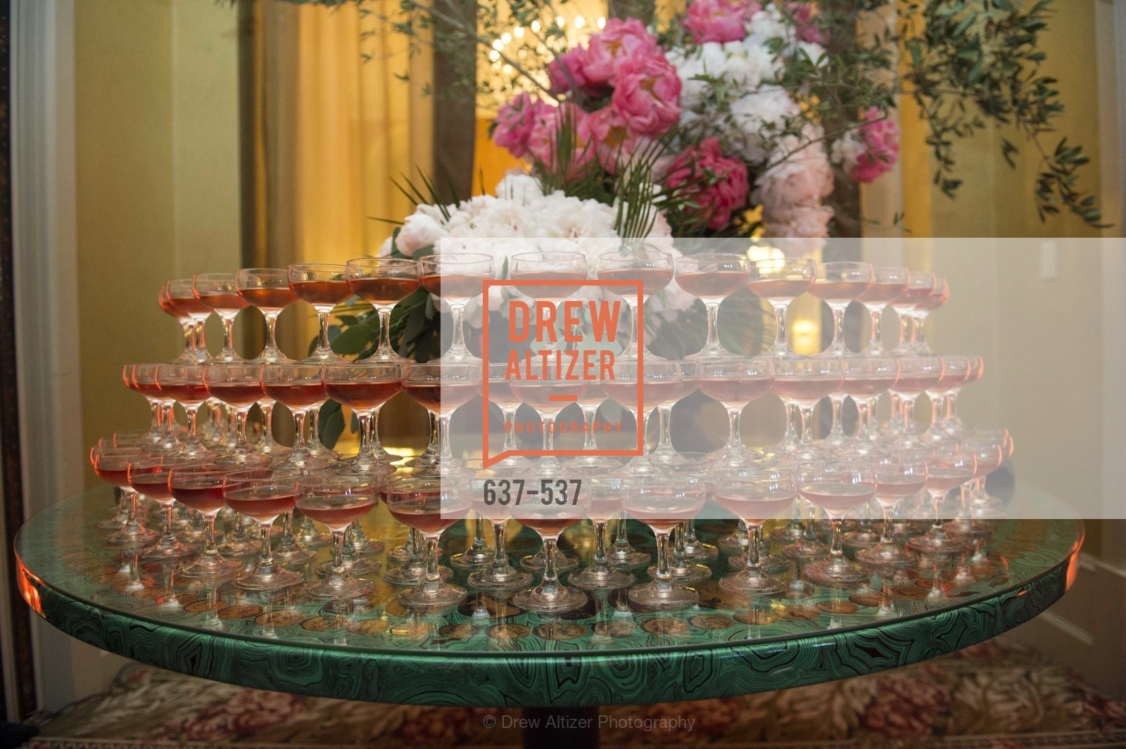 Atmosphere, TOP OF THE MARK'S 75TH Anniversary Party, US, November 7th, 2014,Drew Altizer, Drew Altizer Photography, full-service agency, private events, San Francisco photographer, photographer california