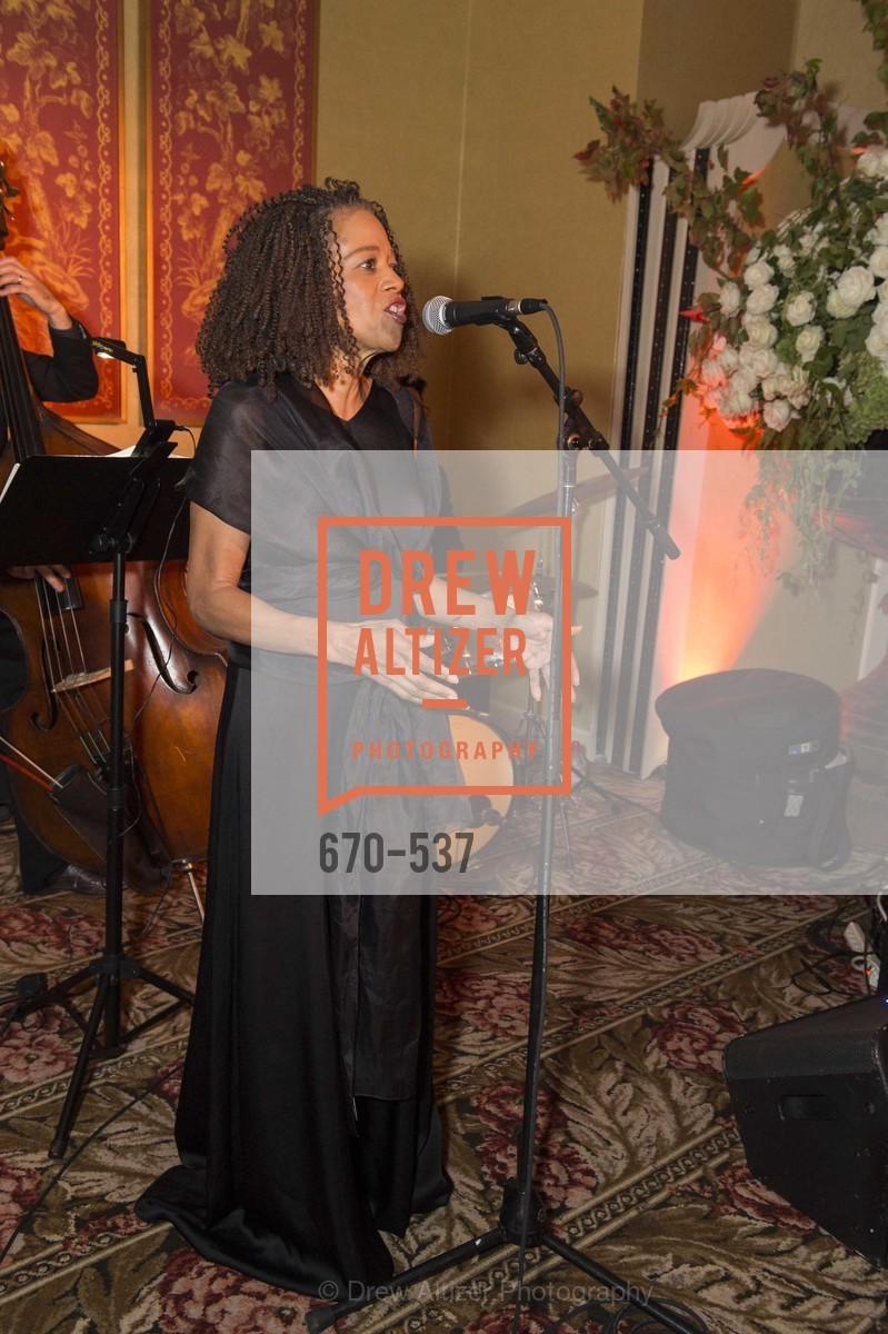 Performance By Paula West, TOP OF THE MARK'S 75TH Anniversary Party, US, November 7th, 2014, Photo #670-537 Performance By Paula West, Photo #670-537