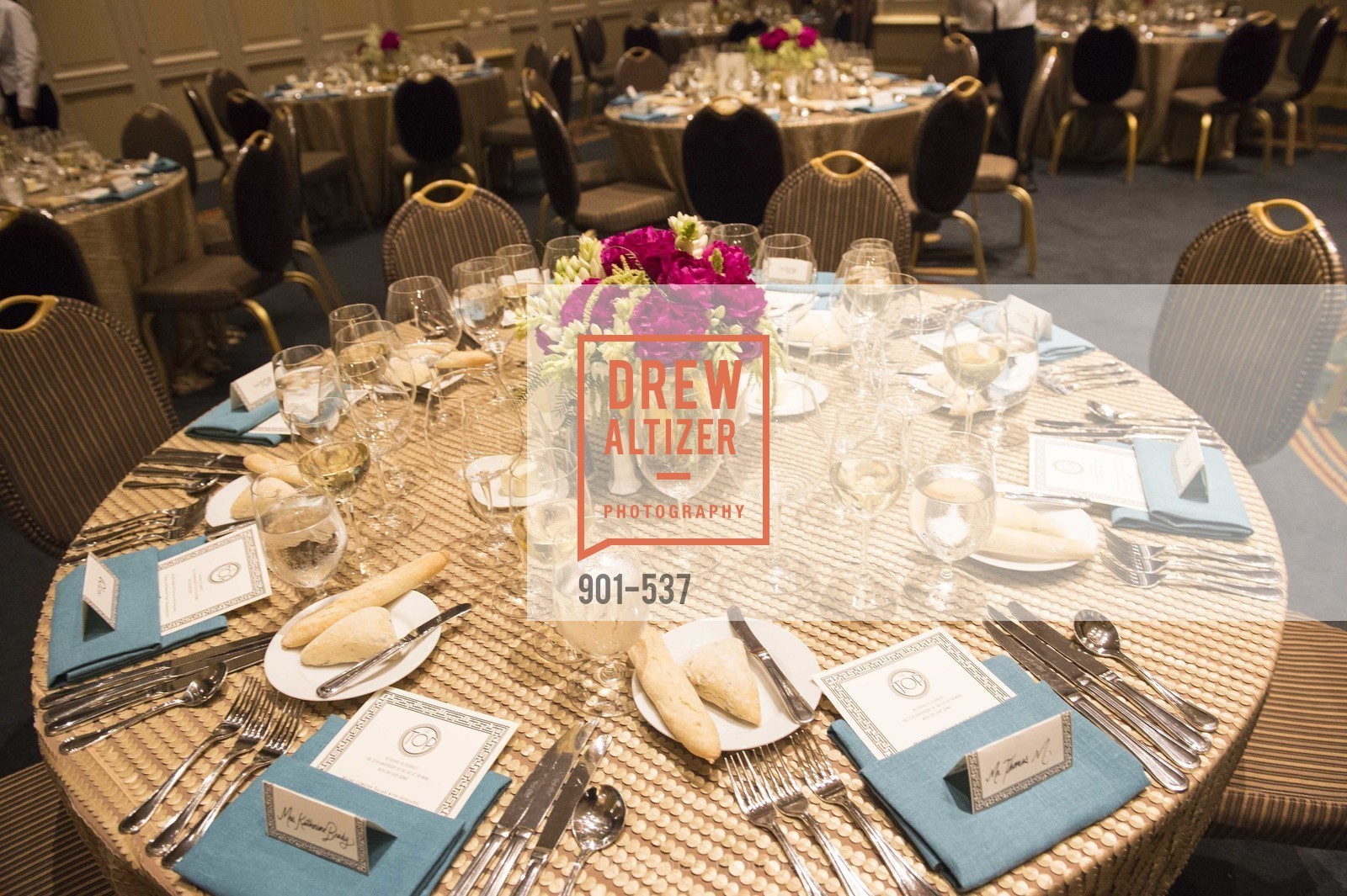 Atmosphere, TOP OF THE MARK'S 75TH Anniversary Party, US, November 7th, 2014,Drew Altizer, Drew Altizer Photography, full-service agency, private events, San Francisco photographer, photographer california