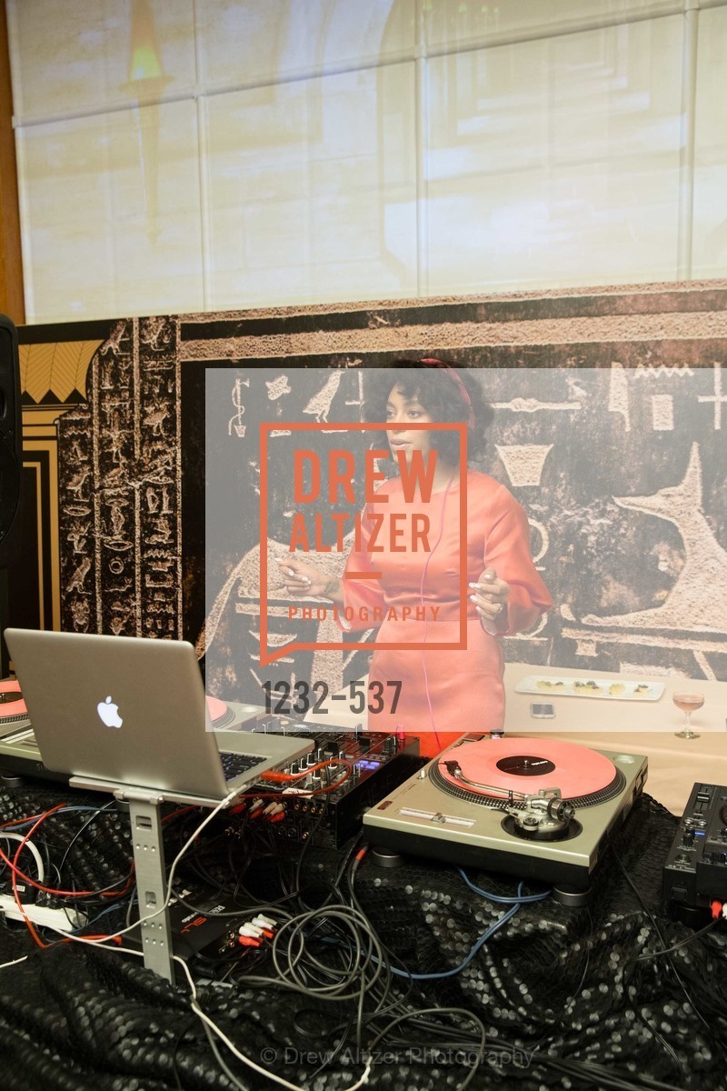 Dj, TOP OF THE MARK'S 75TH Anniversary Party, US, November 7th, 2014,Drew Altizer, Drew Altizer Photography, full-service agency, private events, San Francisco photographer, photographer california