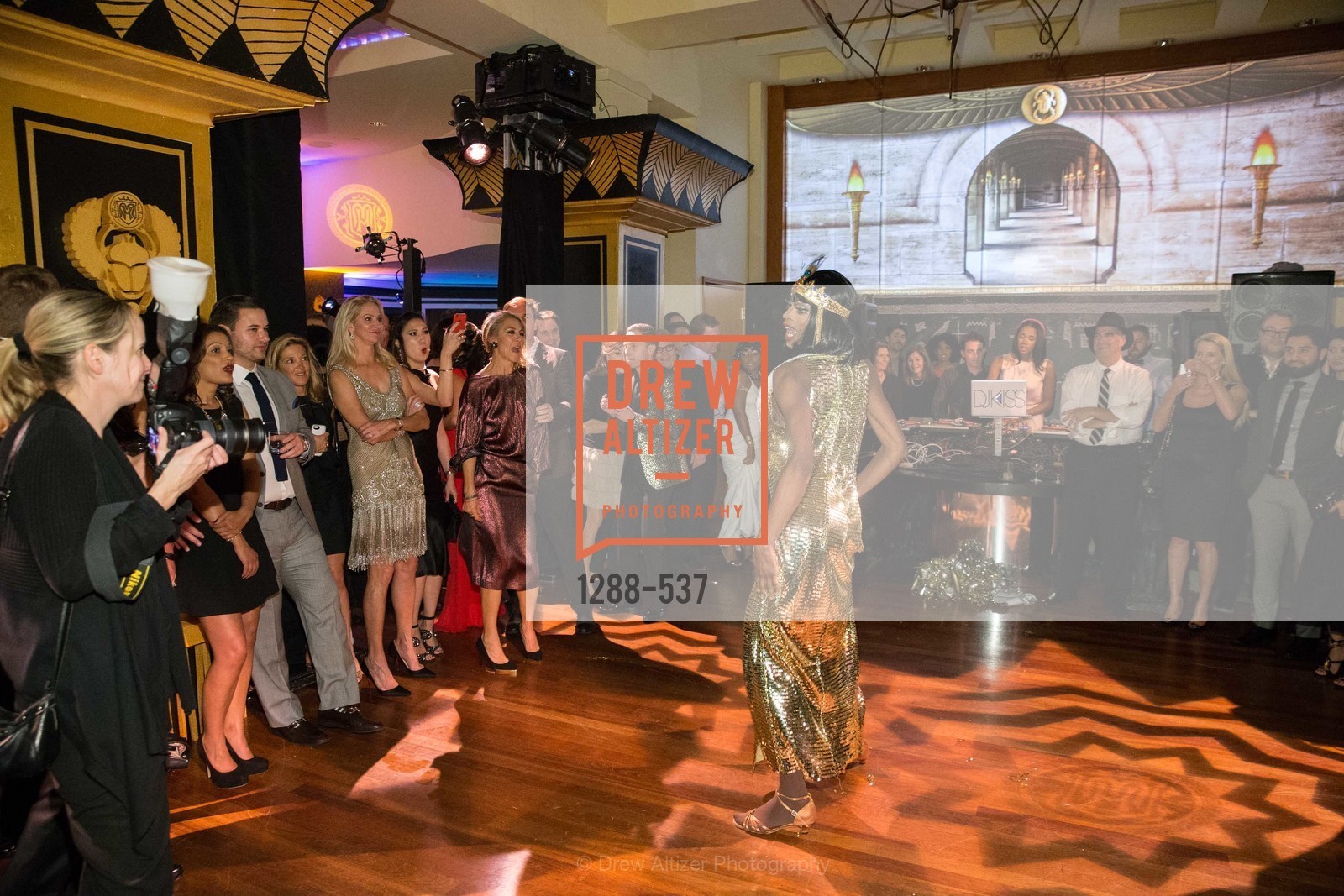 Performance, TOP OF THE MARK'S 75TH Anniversary Party, US, November 7th, 2014,Drew Altizer, Drew Altizer Photography, full-service agency, private events, San Francisco photographer, photographer california