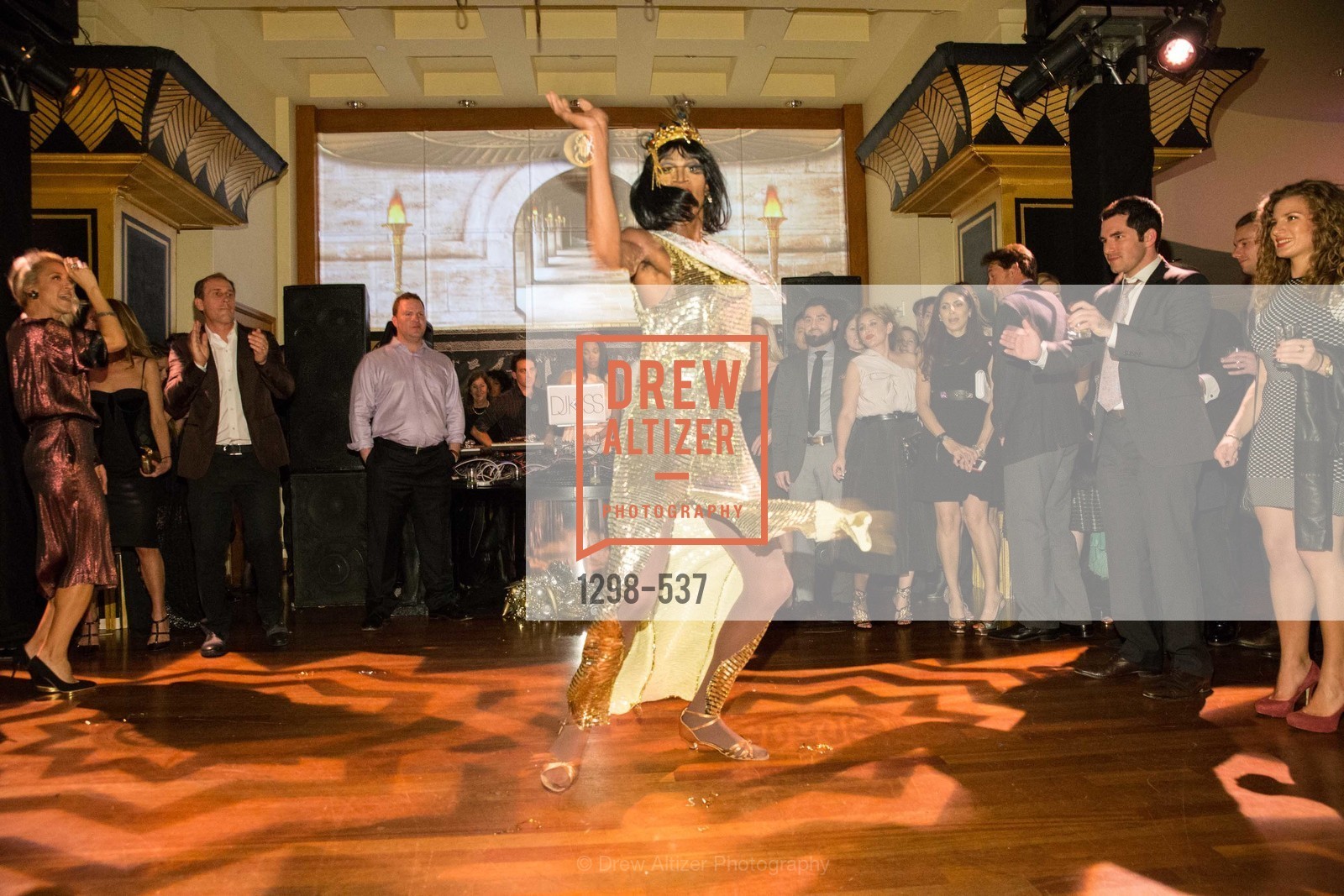 Performance, TOP OF THE MARK'S 75TH Anniversary Party, US, November 7th, 2014,Drew Altizer, Drew Altizer Photography, full-service agency, private events, San Francisco photographer, photographer california