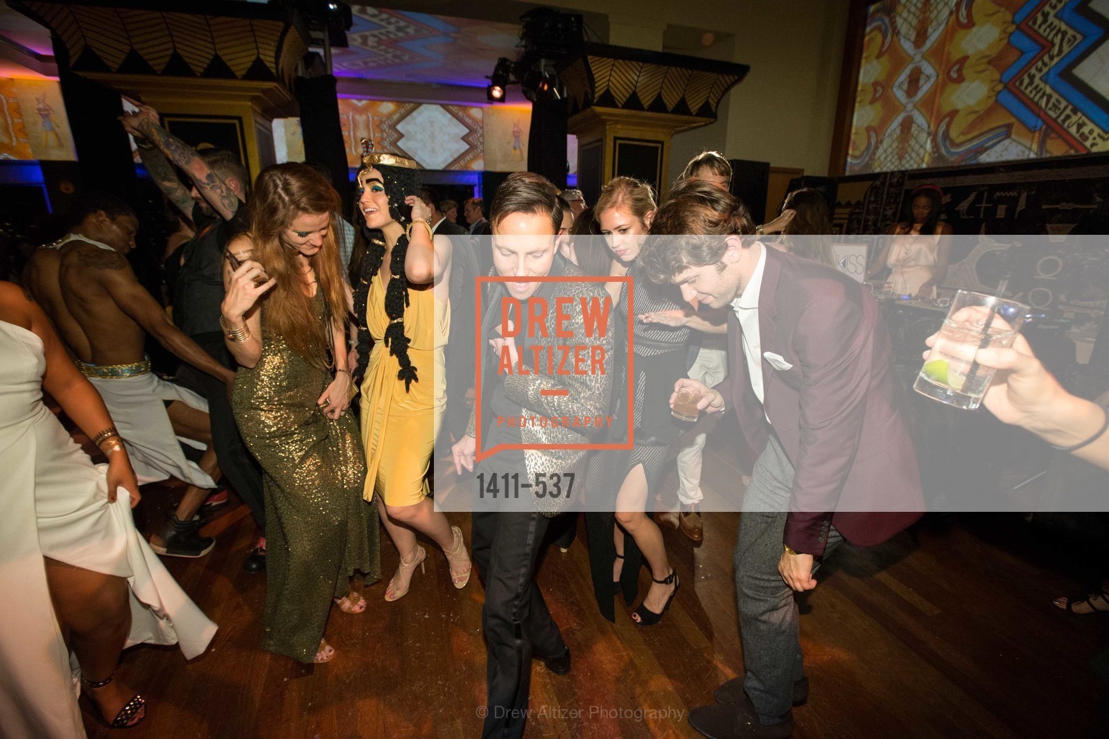 Holly Wilson, Ken Fulk, TOP OF THE MARK'S 75TH Anniversary Party, US, November 7th, 2014,Drew Altizer, Drew Altizer Photography, full-service agency, private events, San Francisco photographer, photographer california
