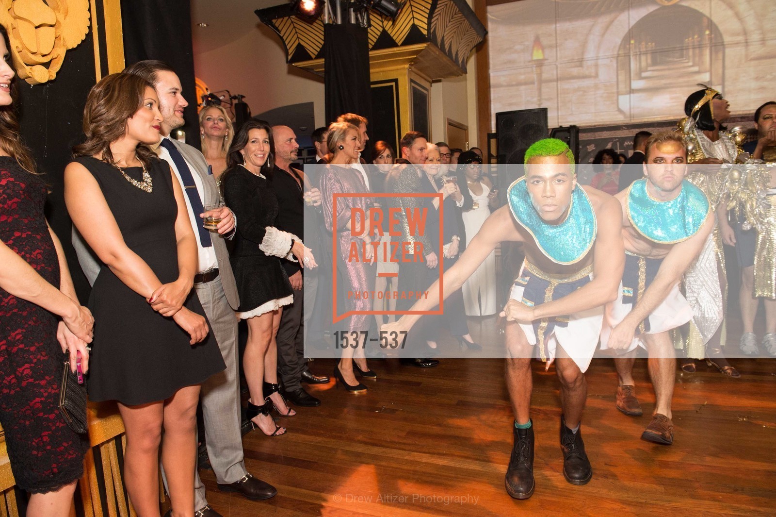Performance, TOP OF THE MARK'S 75TH Anniversary Party, US, November 7th, 2014,Drew Altizer, Drew Altizer Photography, full-service agency, private events, San Francisco photographer, photographer california
