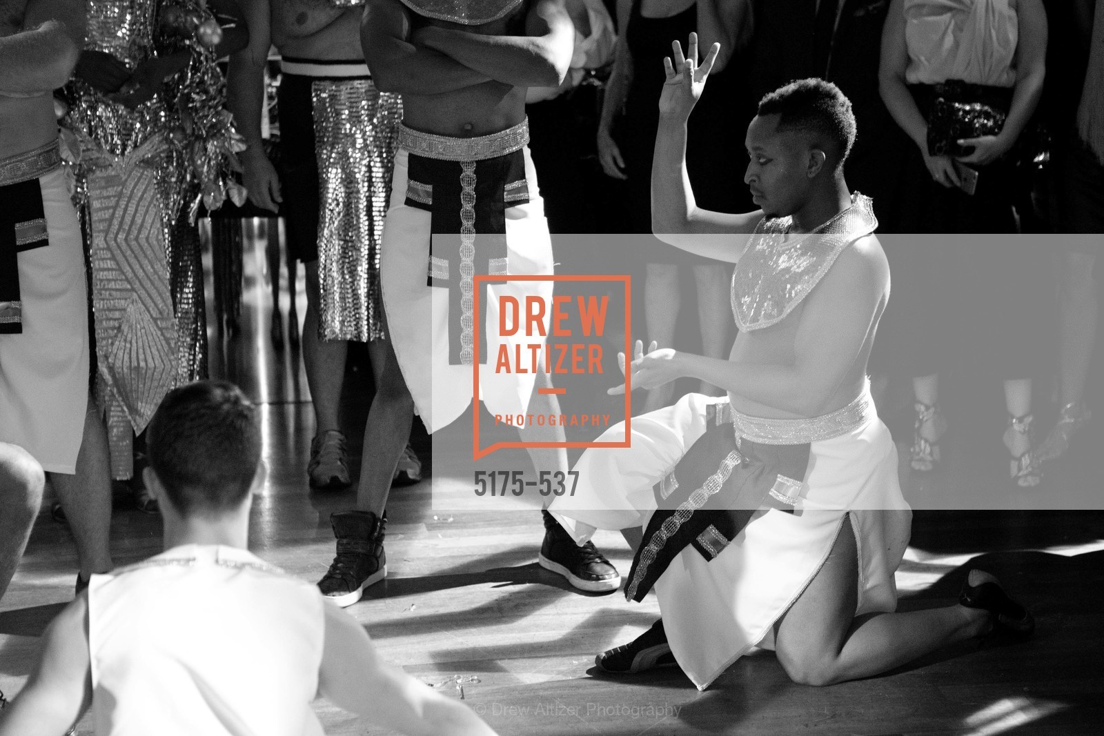 Performance, TOP OF THE MARK'S 75TH Anniversary Party, US, November 7th, 2014,Drew Altizer, Drew Altizer Photography, full-service agency, private events, San Francisco photographer, photographer california
