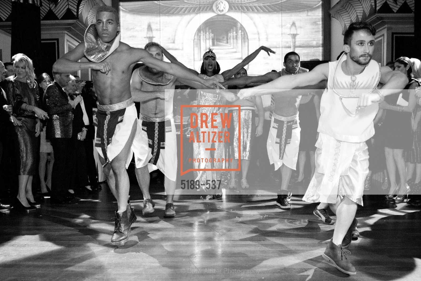 Performance, TOP OF THE MARK'S 75TH Anniversary Party, US, November 7th, 2014,Drew Altizer, Drew Altizer Photography, full-service agency, private events, San Francisco photographer, photographer california