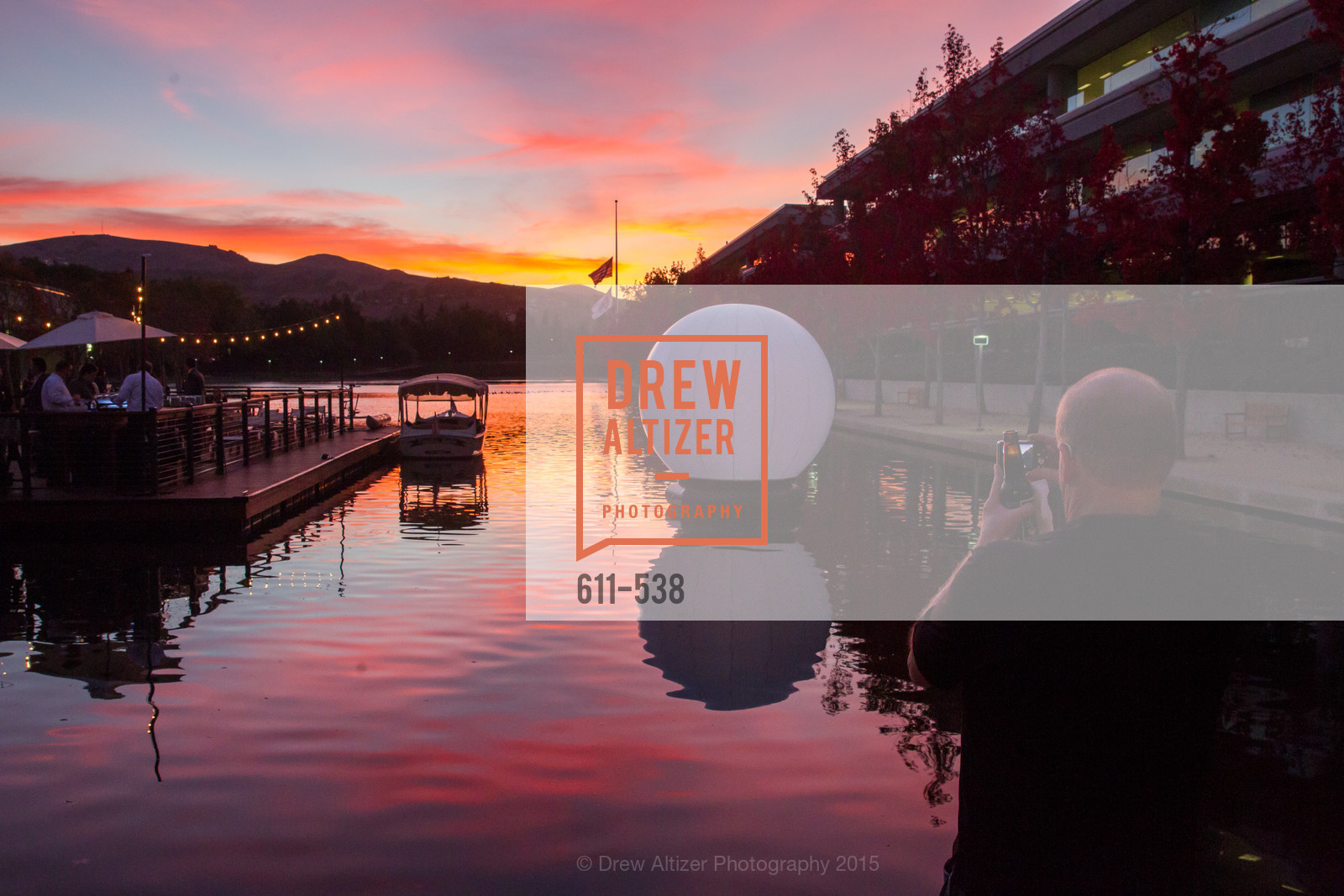 Atmosphere, East Bay Innovation Forum, November 17th, 2015, Photo,Drew Altizer, Drew Altizer Photography, full-service agency, private events, San Francisco photographer, photographer california