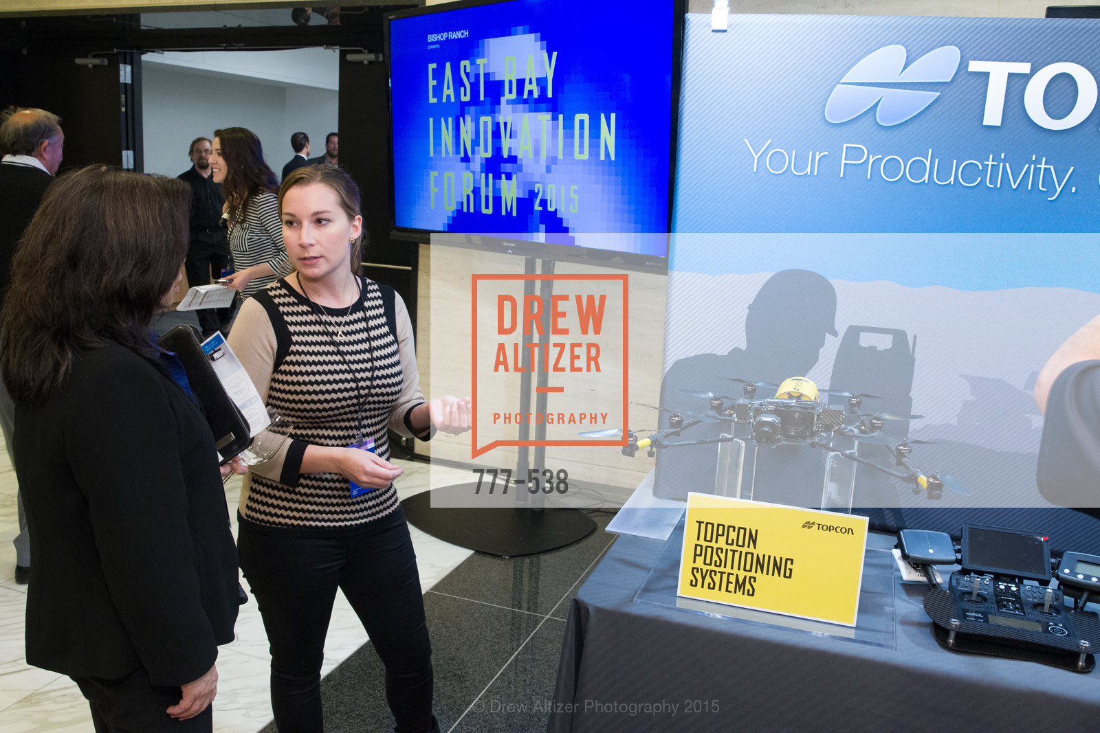 Extras, East Bay Innovation Forum, November 17th, 2015, Photo,Drew Altizer, Drew Altizer Photography, full-service agency, private events, San Francisco photographer, photographer california
