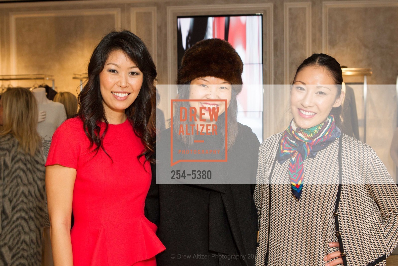 Linda Park, Helen Yu, Cynthia Riddell, Dior Boutique Opening at SAKS FIFTH AVENUE Hosted by Alexis Traina and Victoire Reynal, US, November 21st, 2013, Photo #254-5380 Linda Park, Helen Yu, Cynthia Riddell, Photo #254-5380