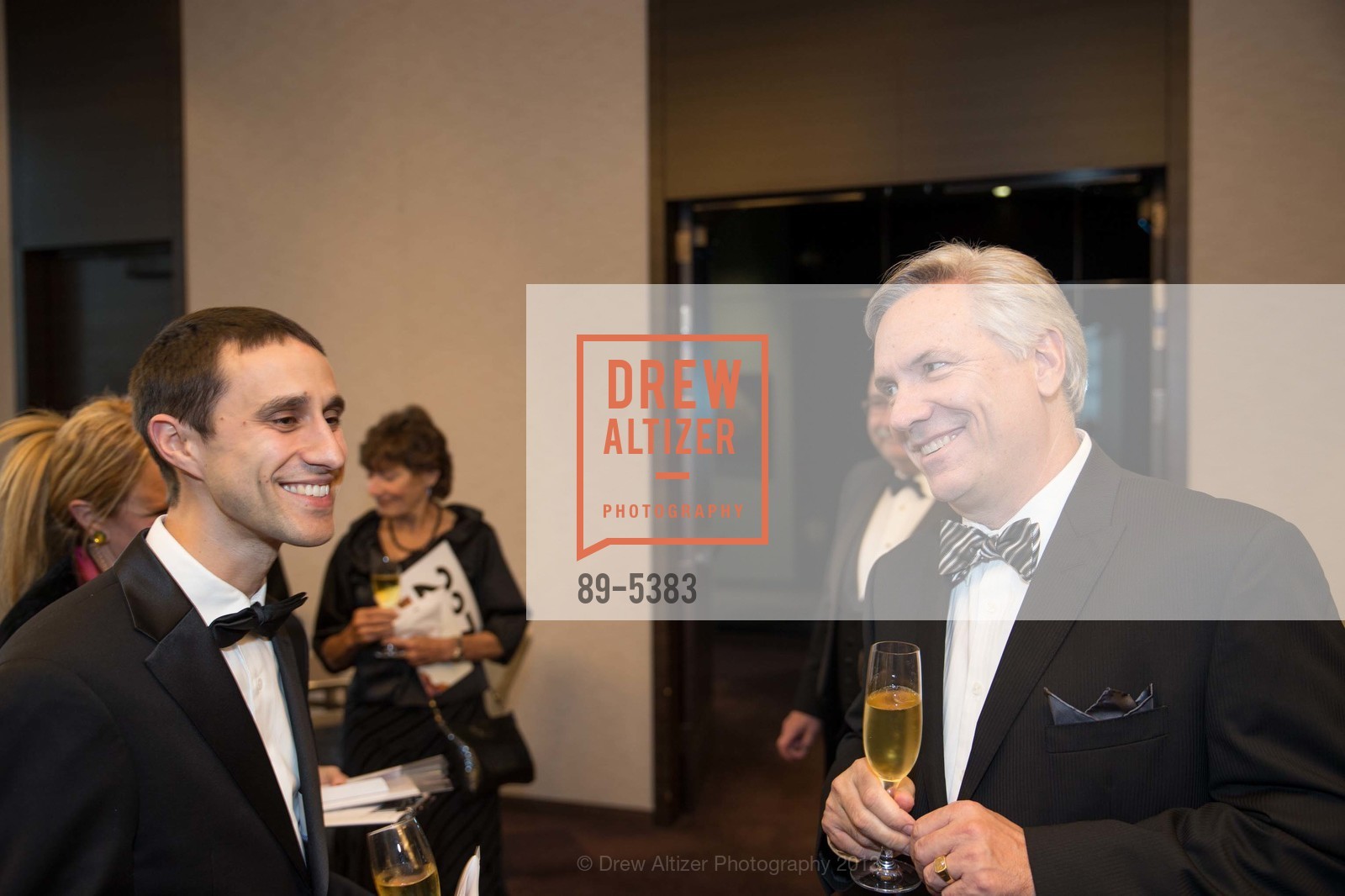 Michael Costa, Joshua Poole, PHILHARMONIA BAROQUE ORCHESTRA 2013 Gala & Auction, US, February 22nd, 2013, Photo #89-5383 Michael Costa, Joshua Poole, Photo #89-5383