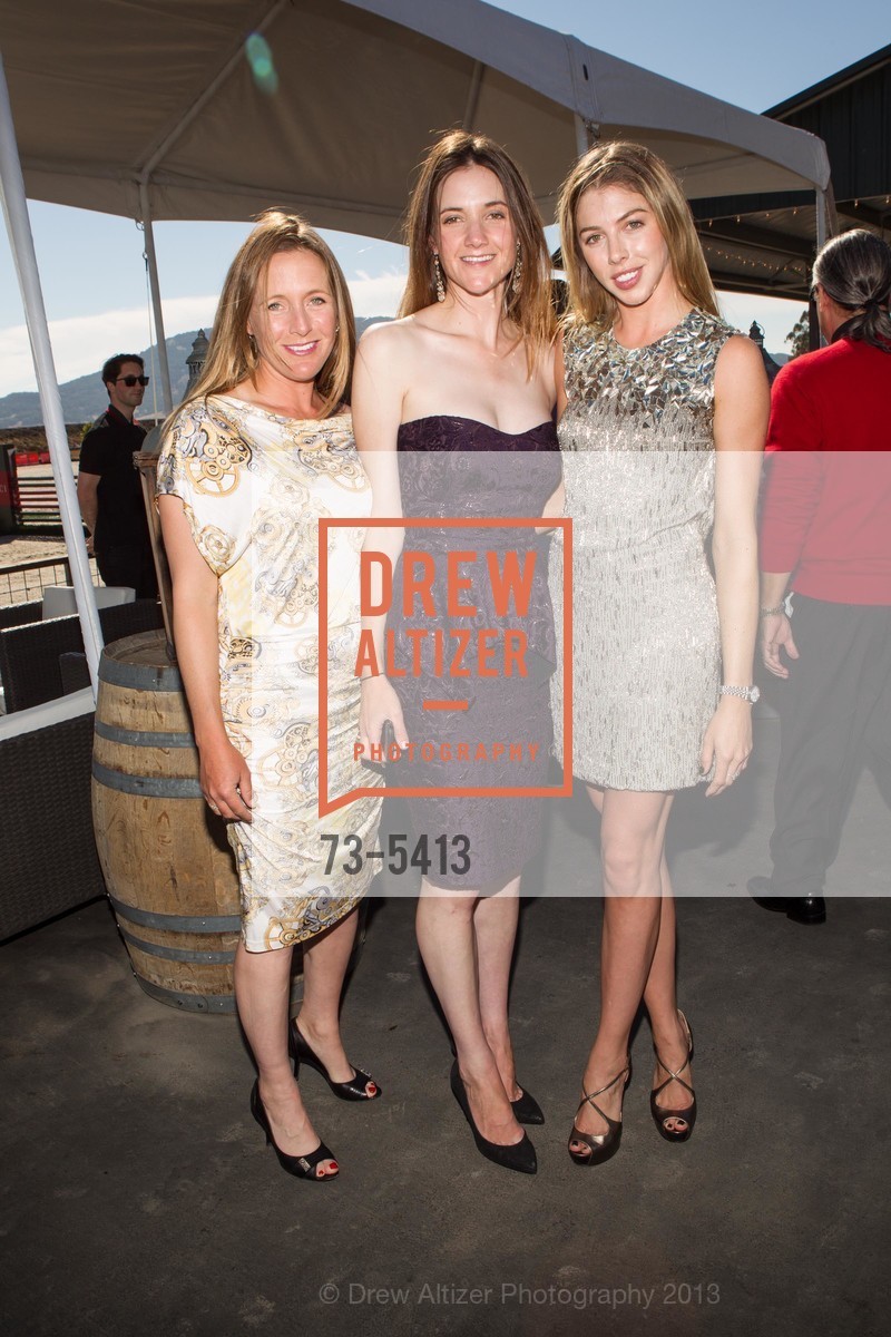 Meredith Herman, Ashley Herman, Hannah Selleck, GUCCI Sponsors The Sonoma Horse Park Giants Step Horse Show, US, August 3rd, 2013, Photo #73-5413 Meredith Herman, Ashley Herman, Hannah Selleck, Photo #73-5413