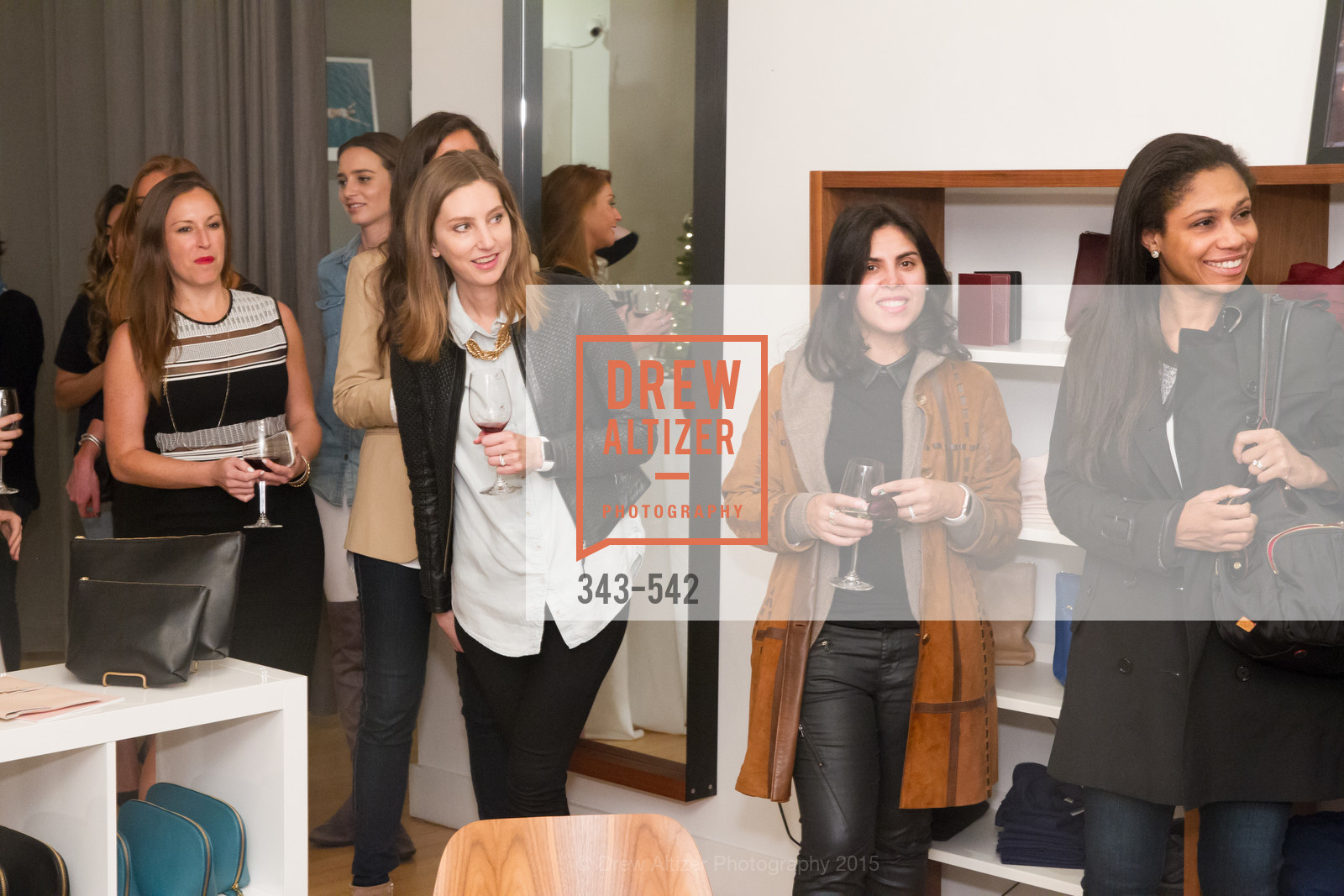 Atmosphere, Cuyana + The McBride Sisters, Cayuna Showroom. 291 Geary Street, 2nd Floor, November 19th, 2015,Drew Altizer, Drew Altizer Photography, full-service agency, private events, San Francisco photographer, photographer california