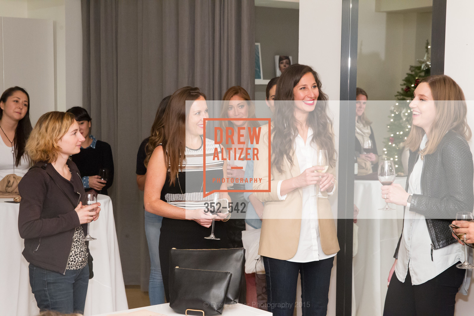 Atmosphere, Cuyana + The McBride Sisters, Cayuna Showroom. 291 Geary Street, 2nd Floor, November 19th, 2015, Photo #352-542 Atmosphere, Photo #352-542