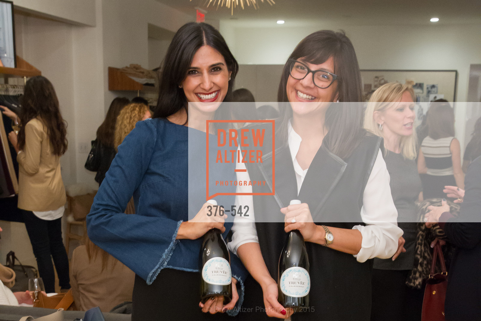 Shilpa Shah, Karla Gallardo, Photo #376-542